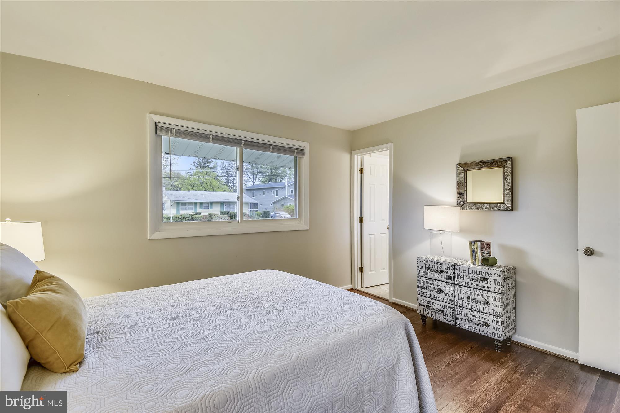 DUNN LORING WOODS - Residential