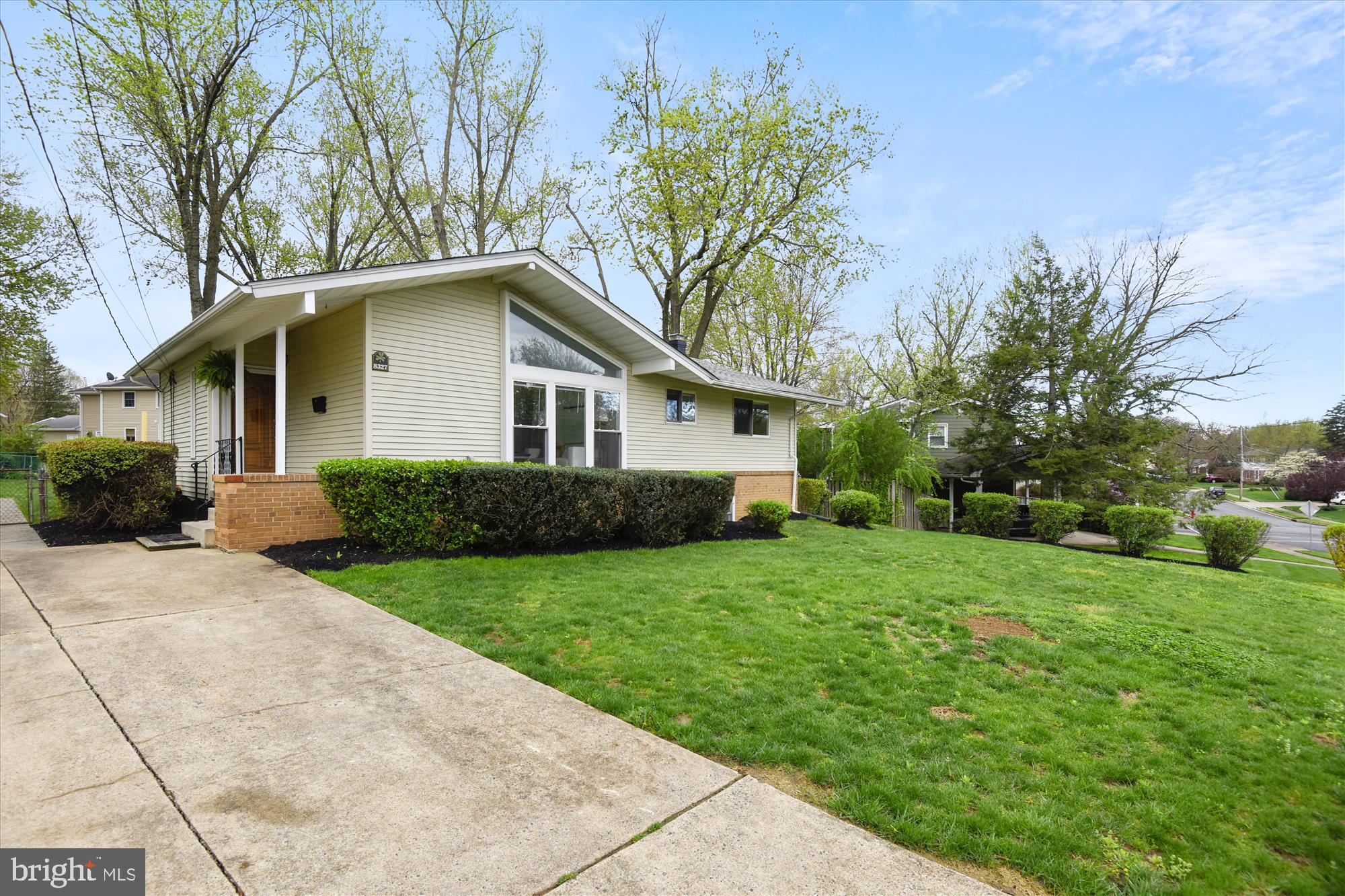 DUNN LORING WOODS - Residential