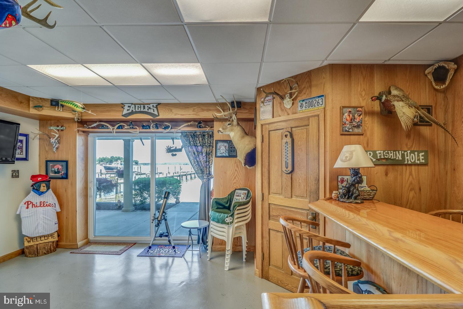 LOCUST POINT - Residential