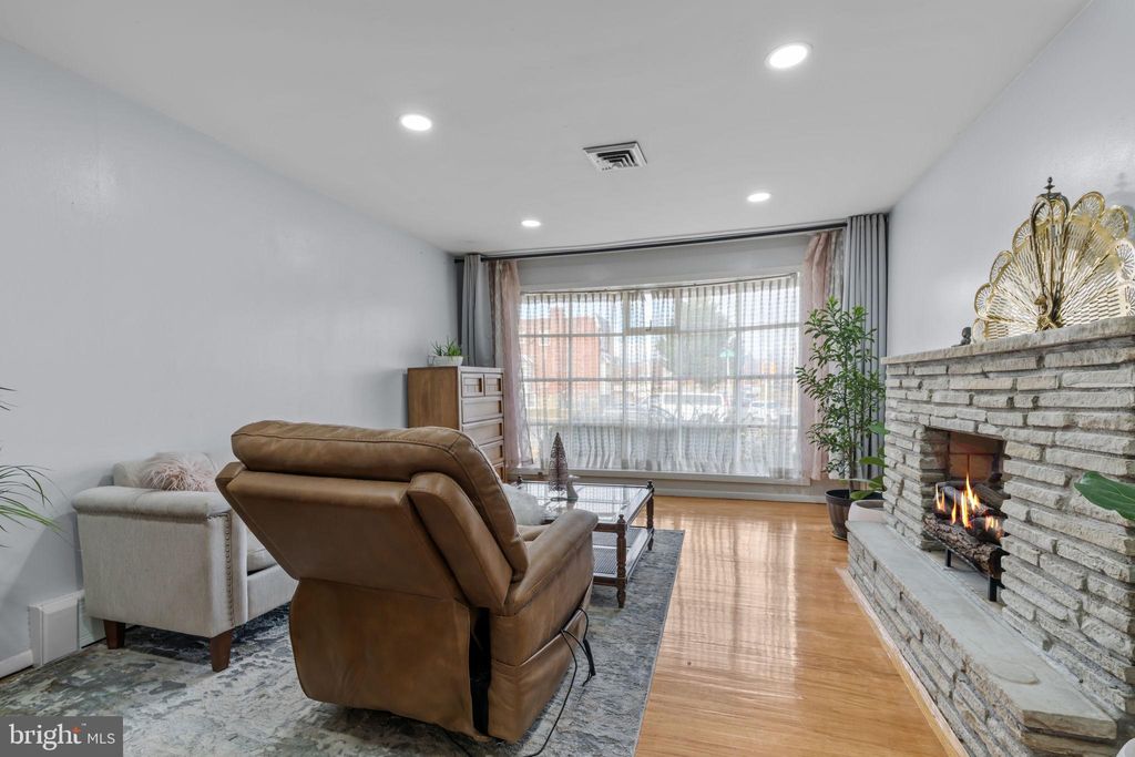 Photo of 7517 - 23 Loretto Avenue, PHILADELPHIA, PA 19111 (MLS # PAPH2567032)