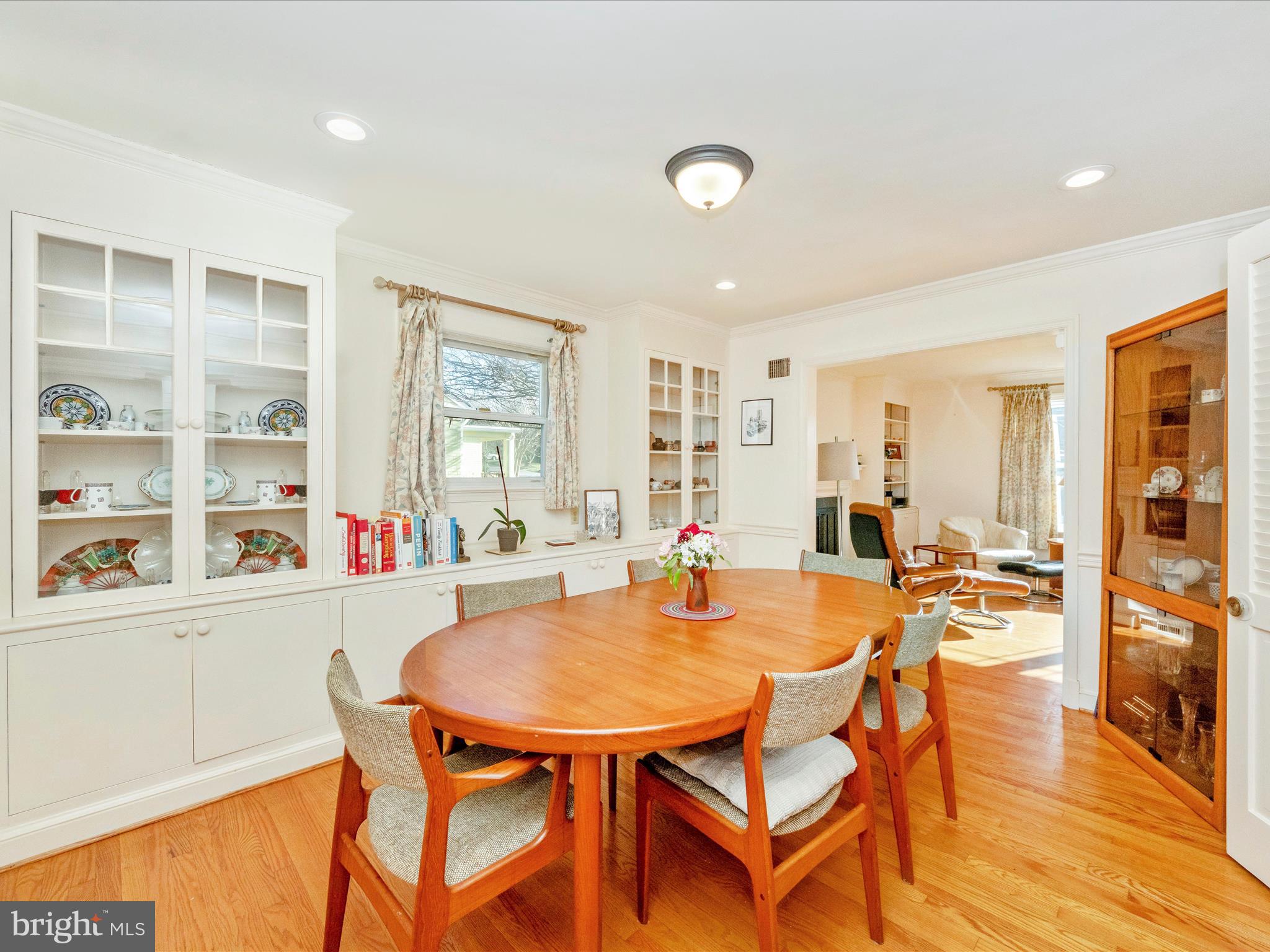 CHEVY CHASE - Residential