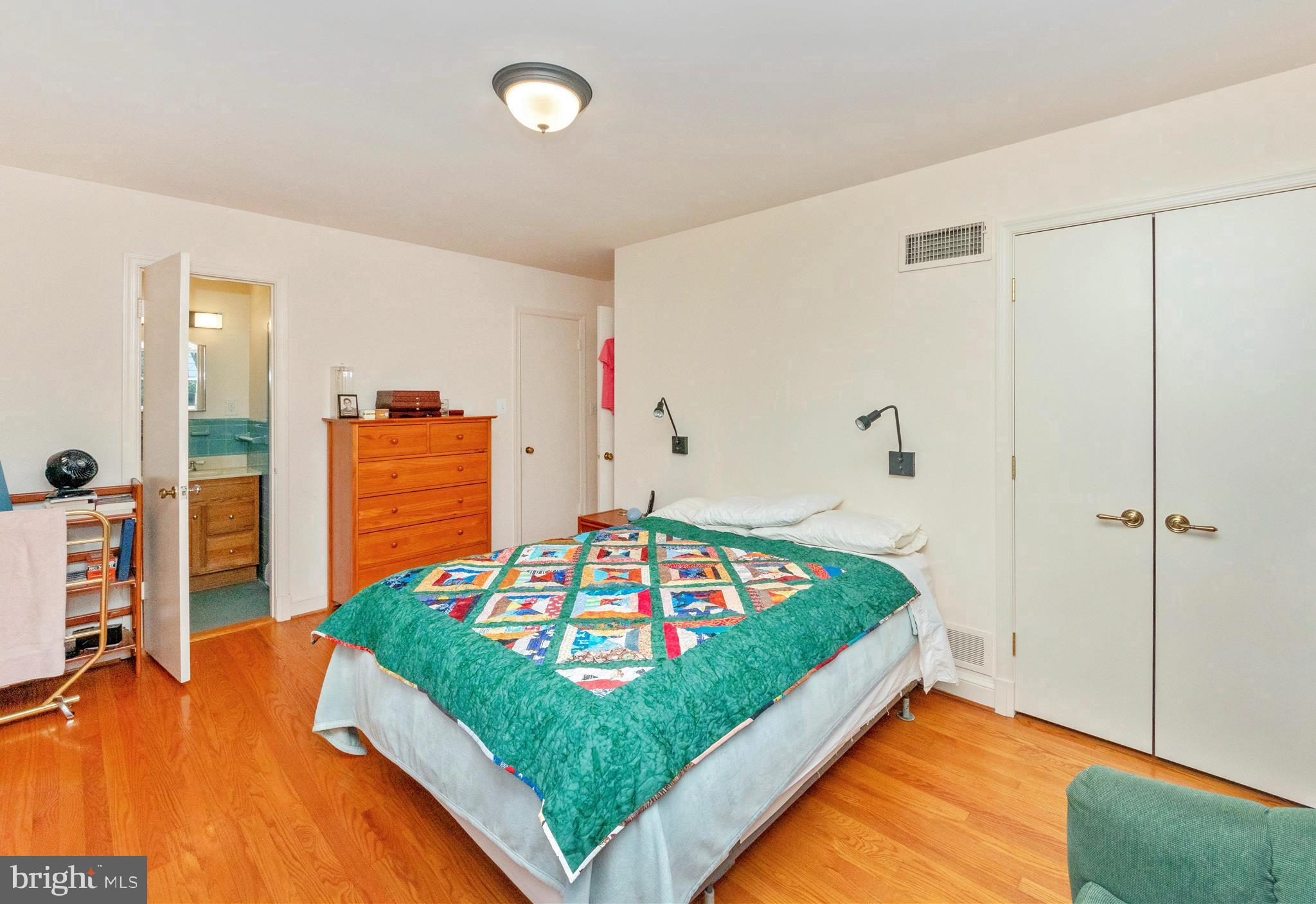 CHEVY CHASE - Residential