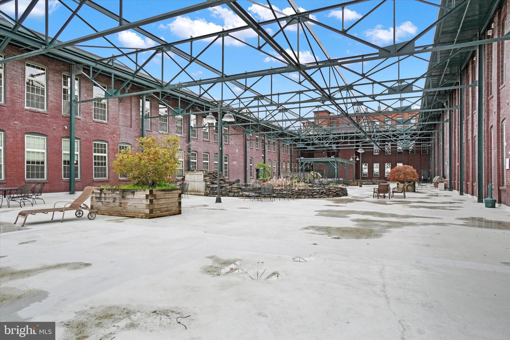 MONARCH MILLS - Residential