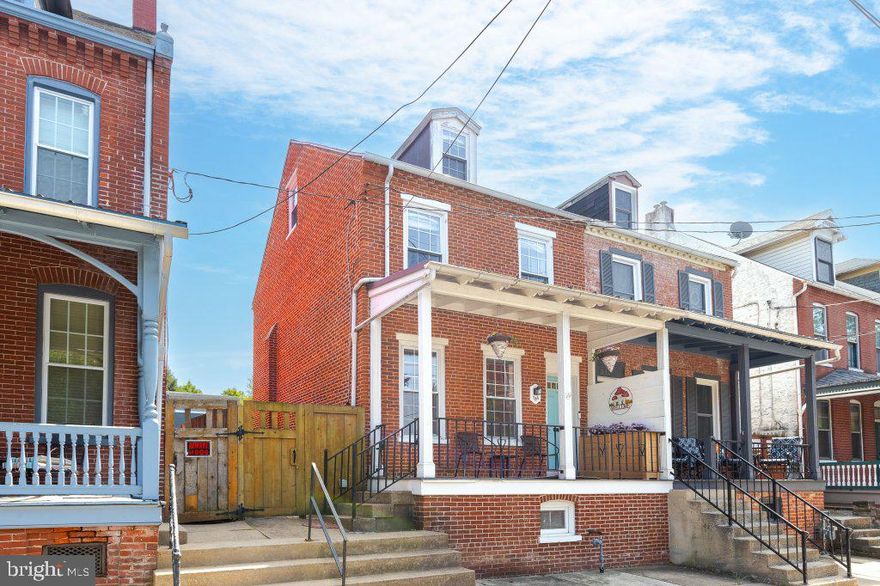 Welcome to 534 E Orange St! A rare opportunity to own a beautiful Lancaster City home with a detached 2 car garage. This home offers 3 bedrooms 1.5 baths and over 1,800 square feet of finished space. Home is situated only blocks away from all the popular restaurants, coffee shops, entertainment and everything else Lancaster City has to offer. Enjoy a private fenced in backyard with rear access to the spacious 2 car garage. Some recent updates include new roof, LVP flooring and washer/dryer. Schedule your tour today to see everything this beautiful home has to offer.