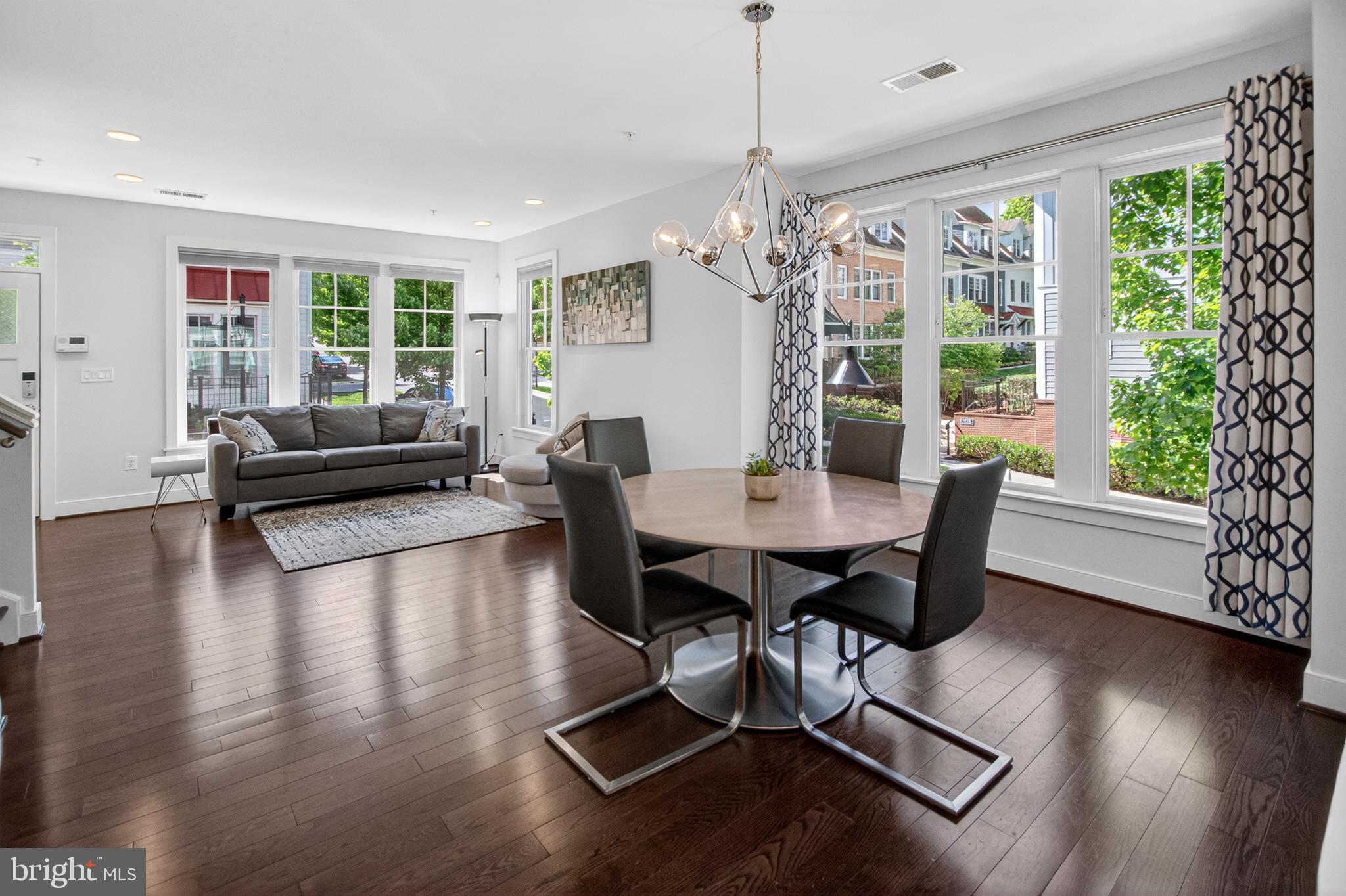 CHELSEA HEIGHTS - Residential