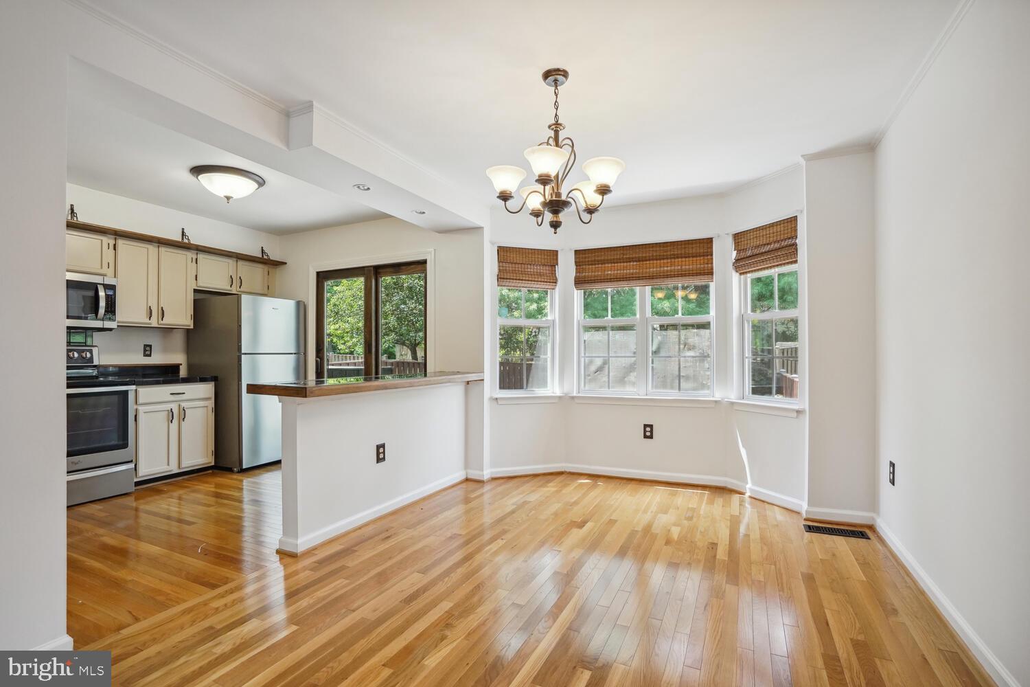 9205 RIDGEFIELD CIRCLE