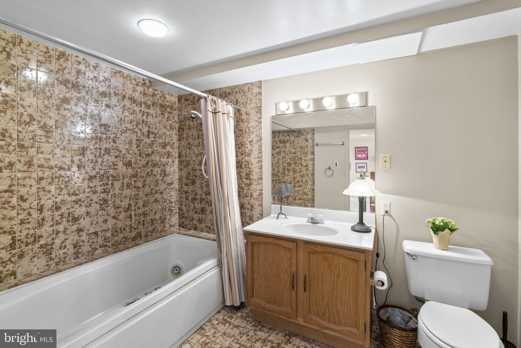 BEAVERBROOK - Residential