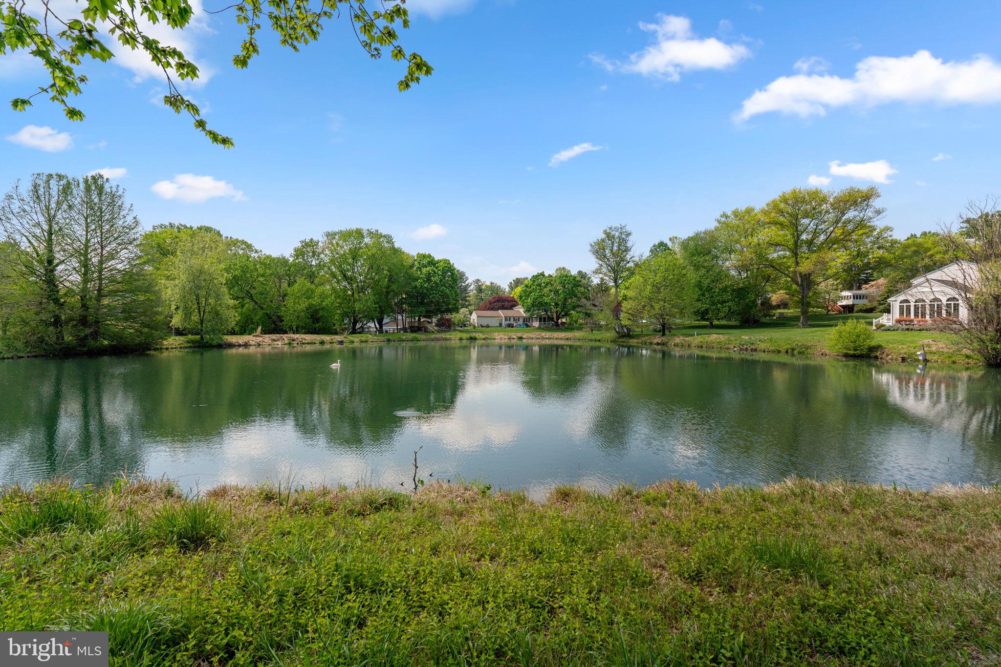 BEAVERBROOK - Residential