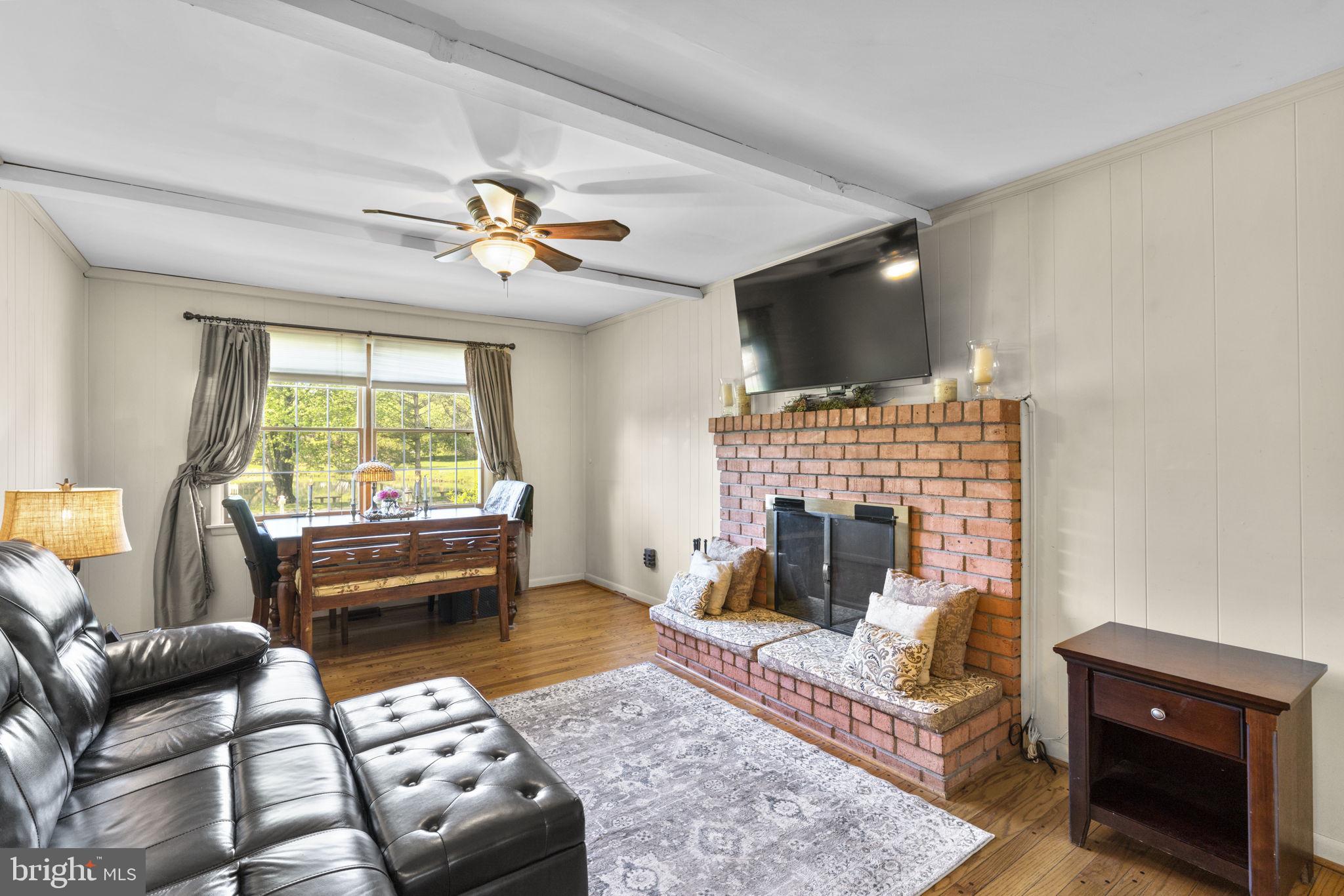 BEAVERBROOK - Residential