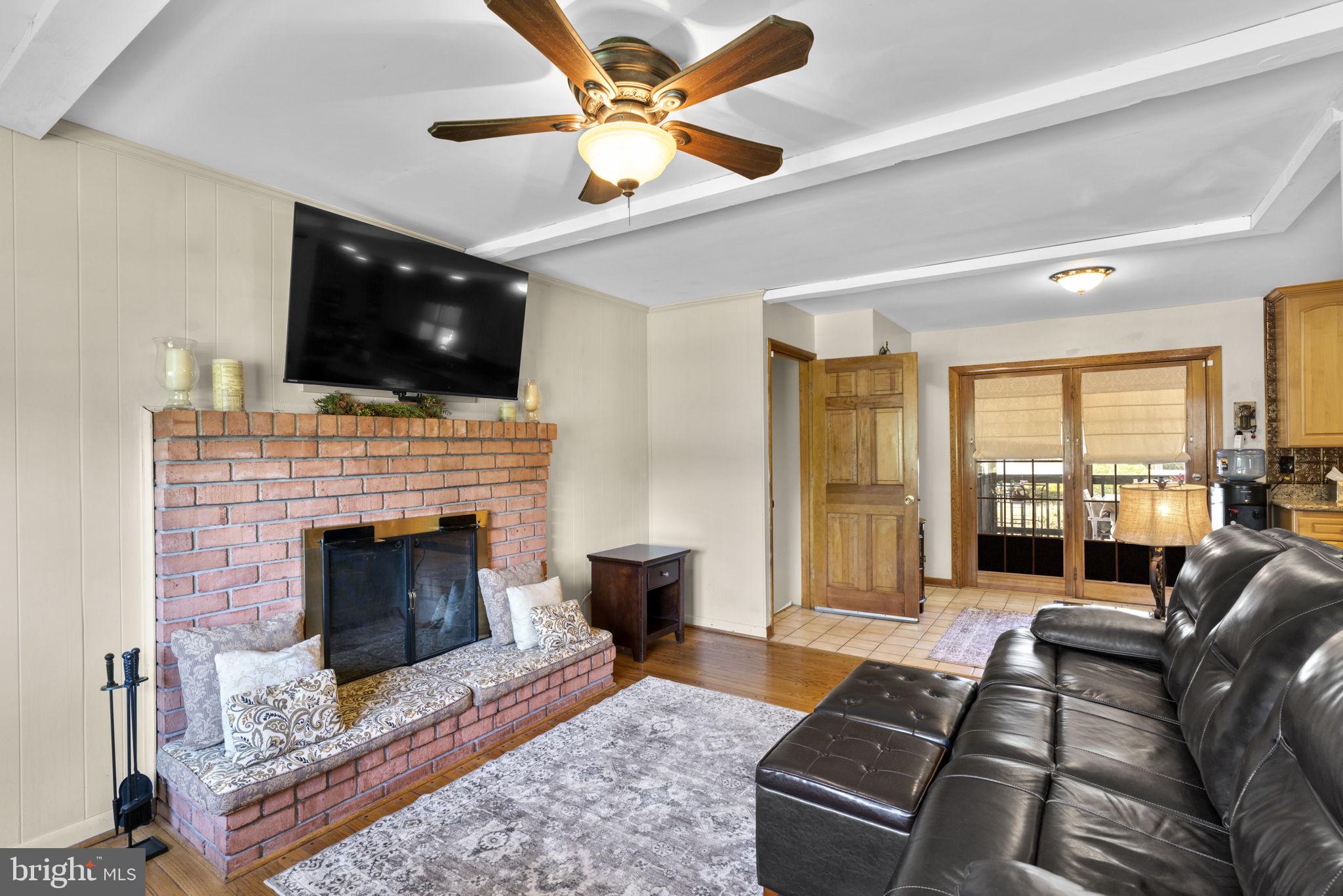 BEAVERBROOK - Residential