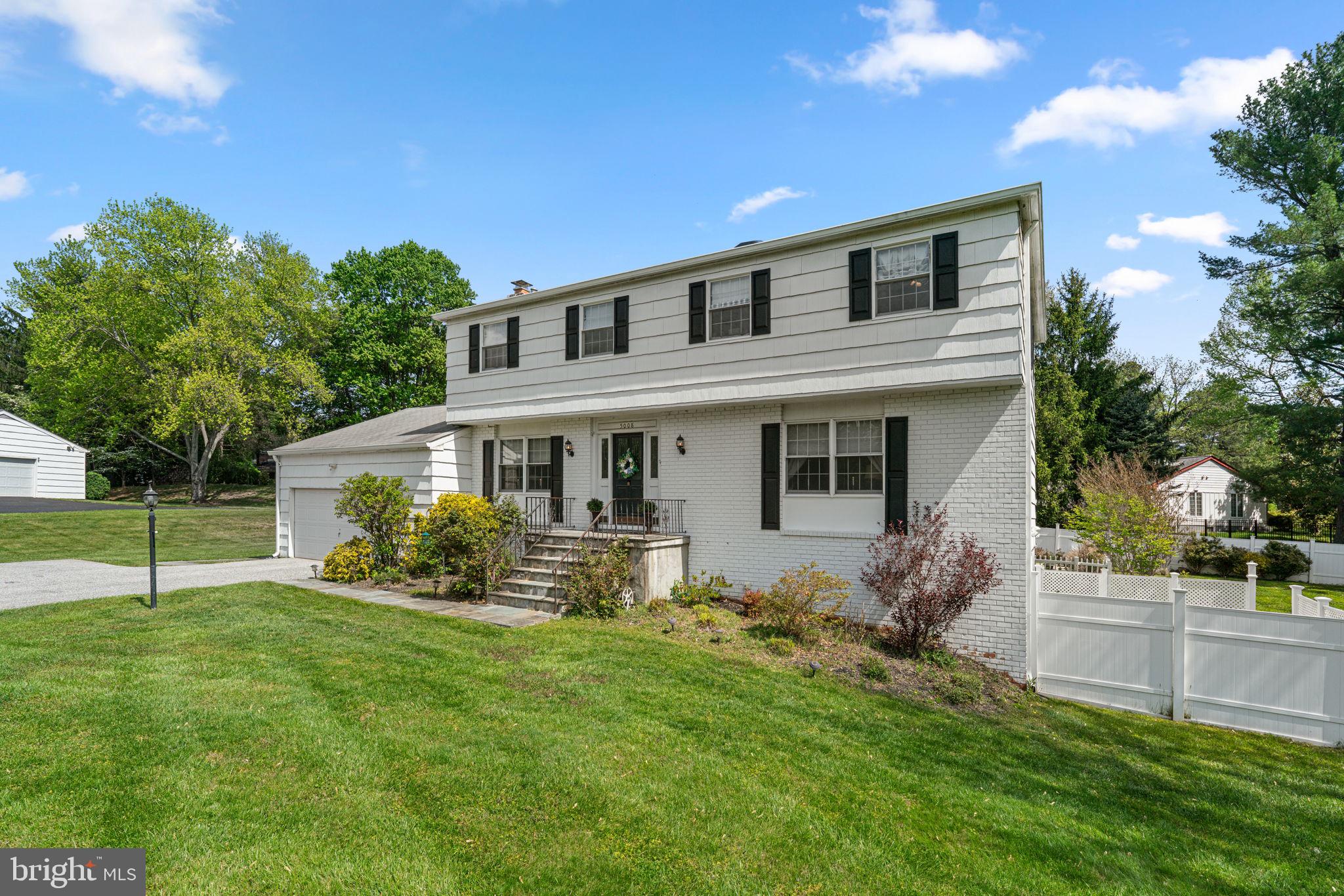 BEAVERBROOK - Residential