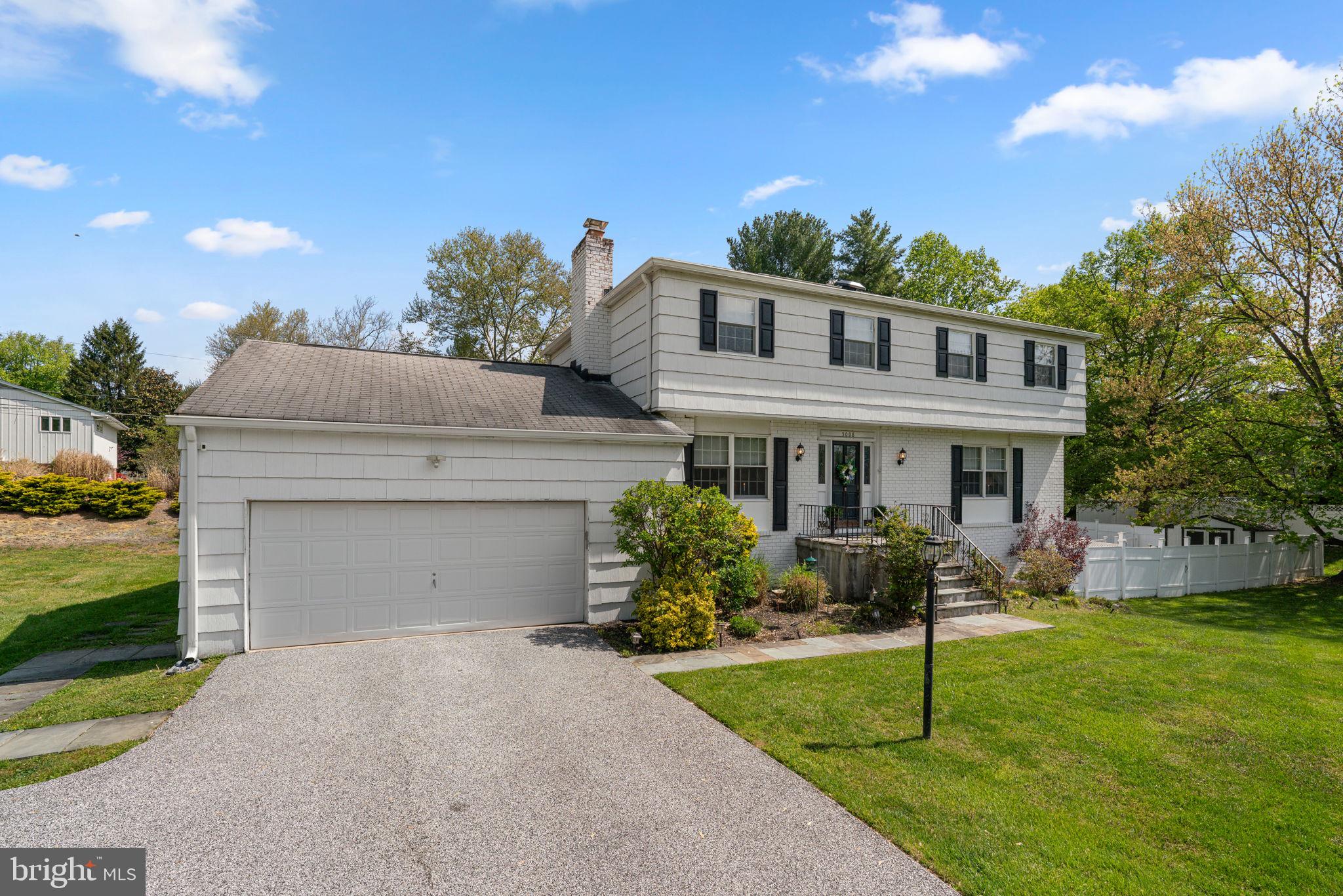 BEAVERBROOK - Residential