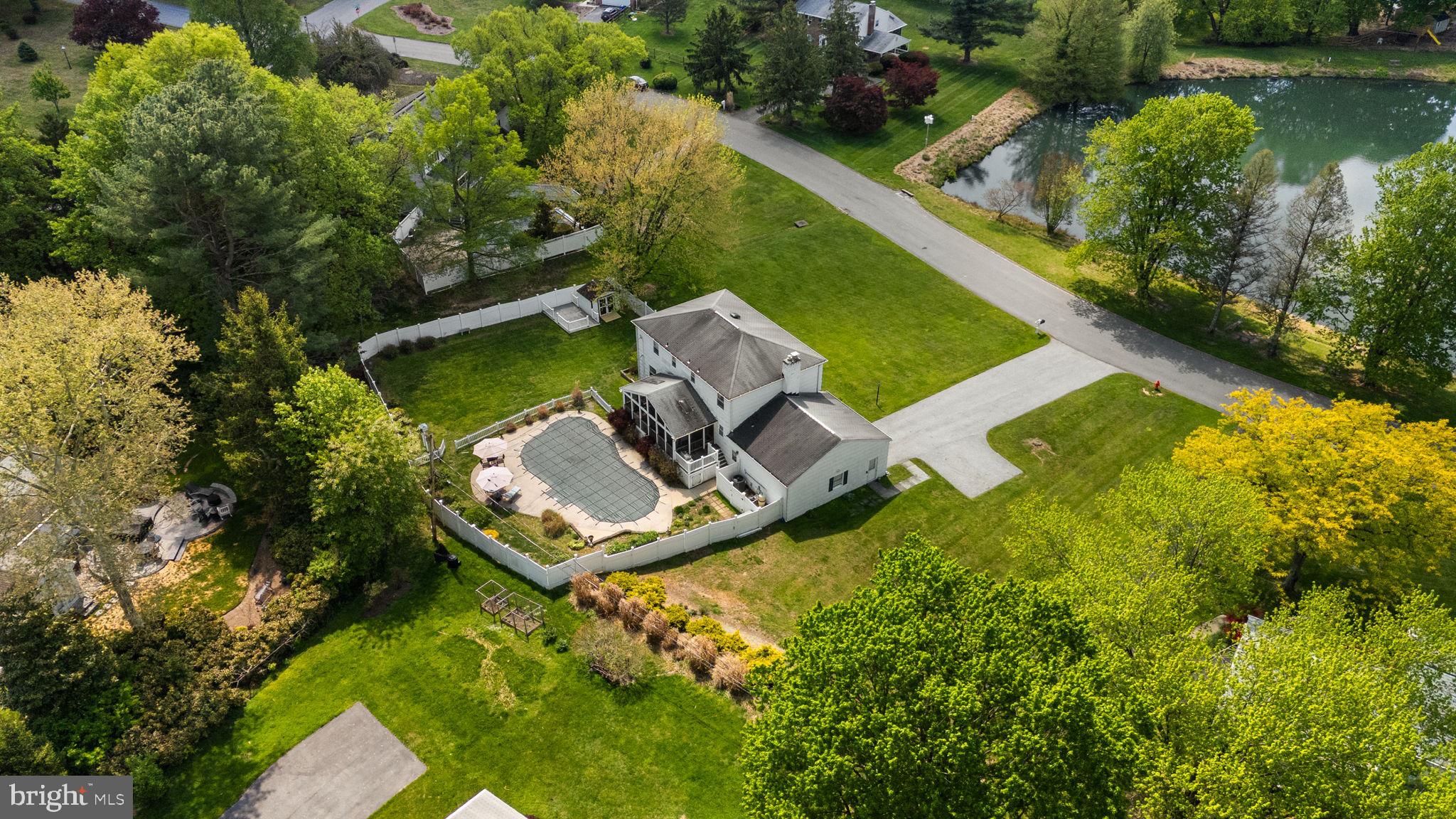 BEAVERBROOK - Residential