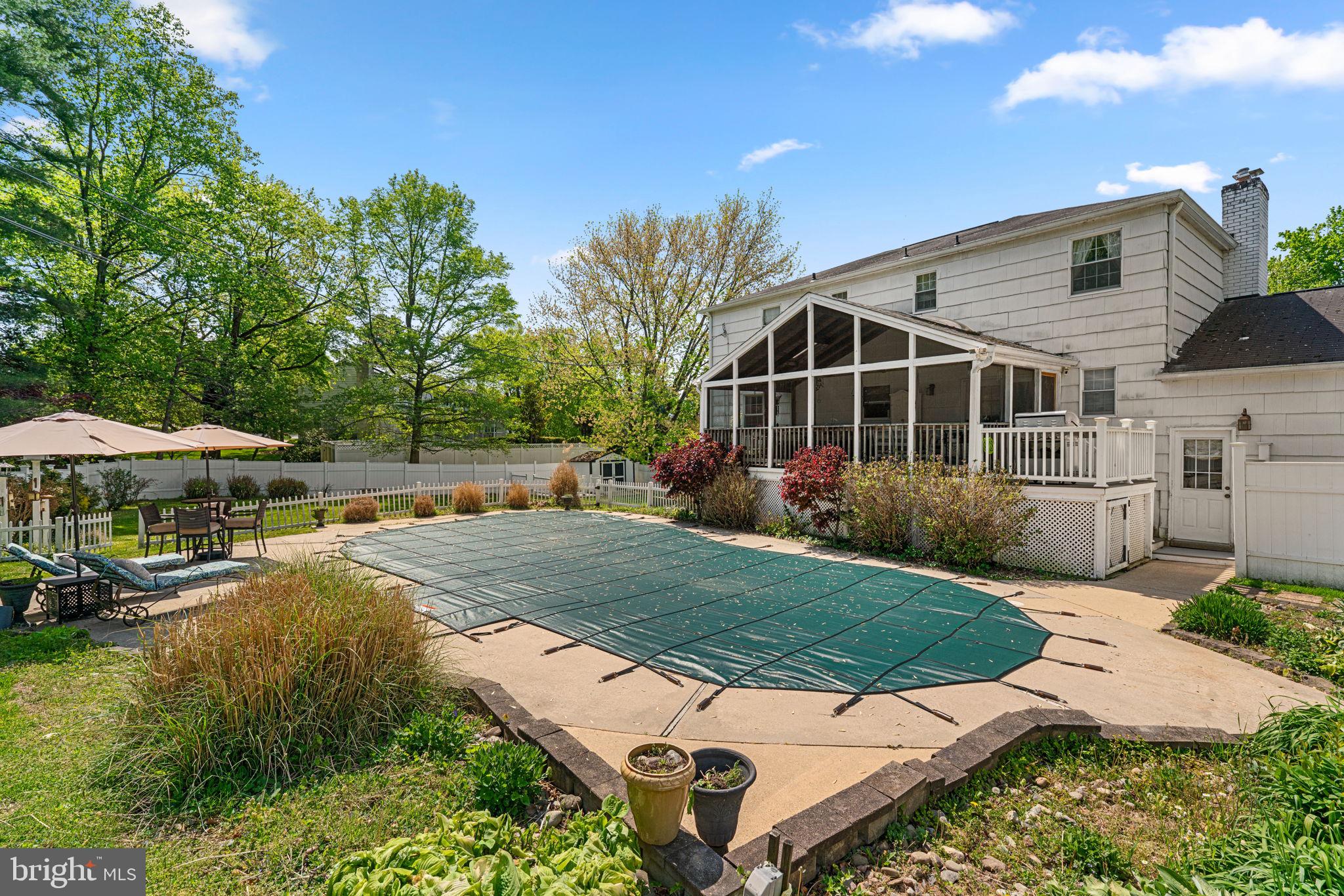 BEAVERBROOK - Residential