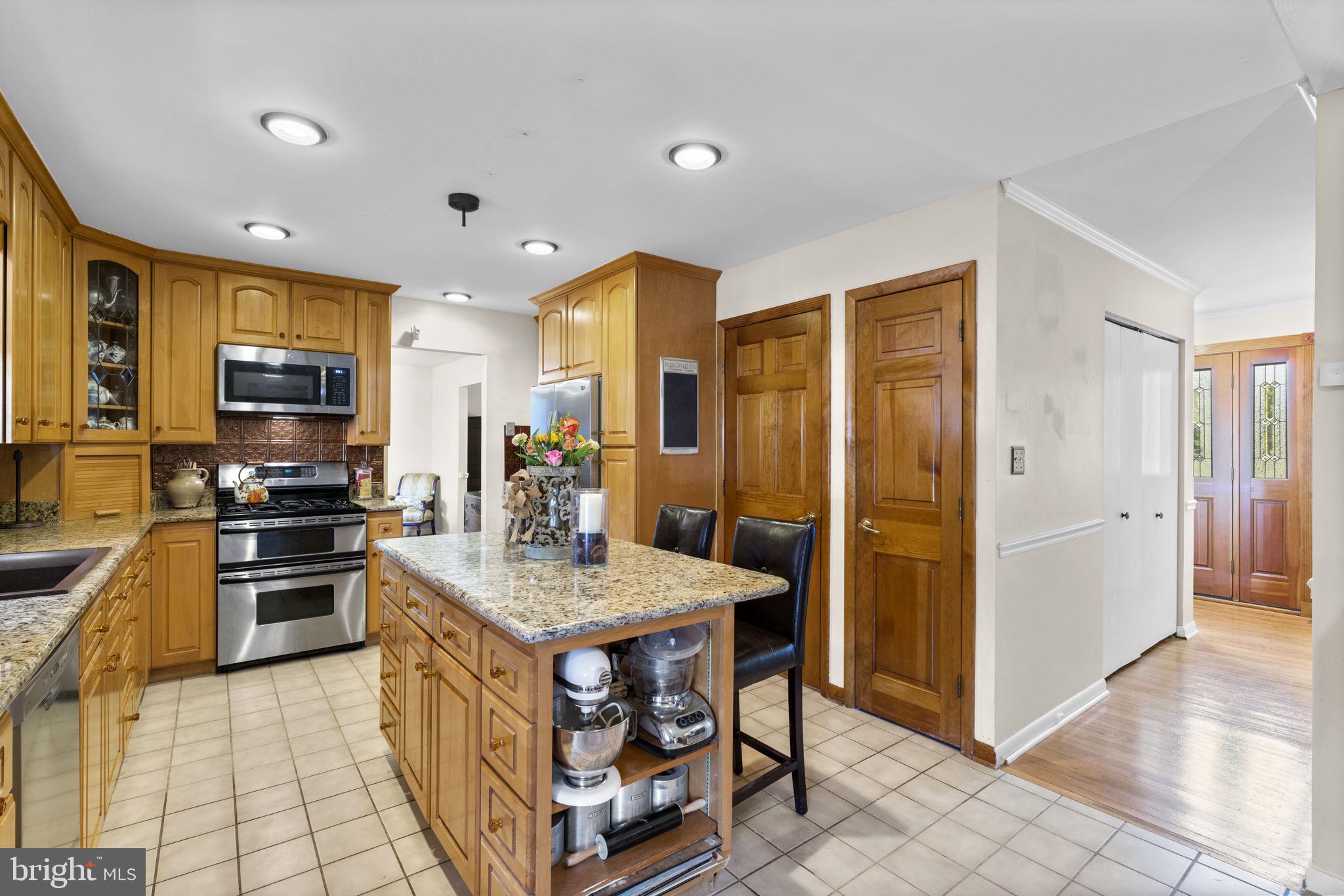 BEAVERBROOK - Residential