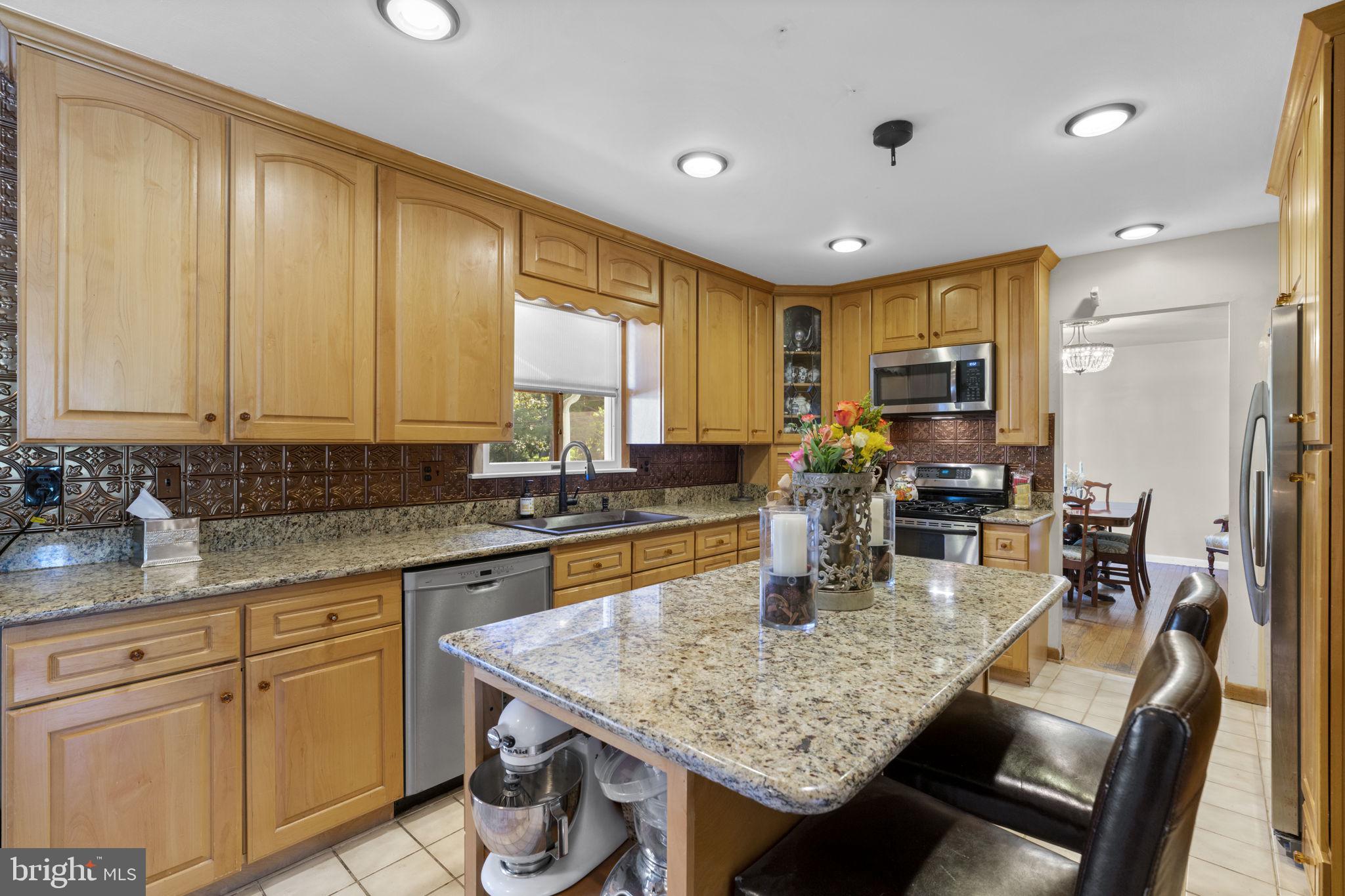 BEAVERBROOK - Residential