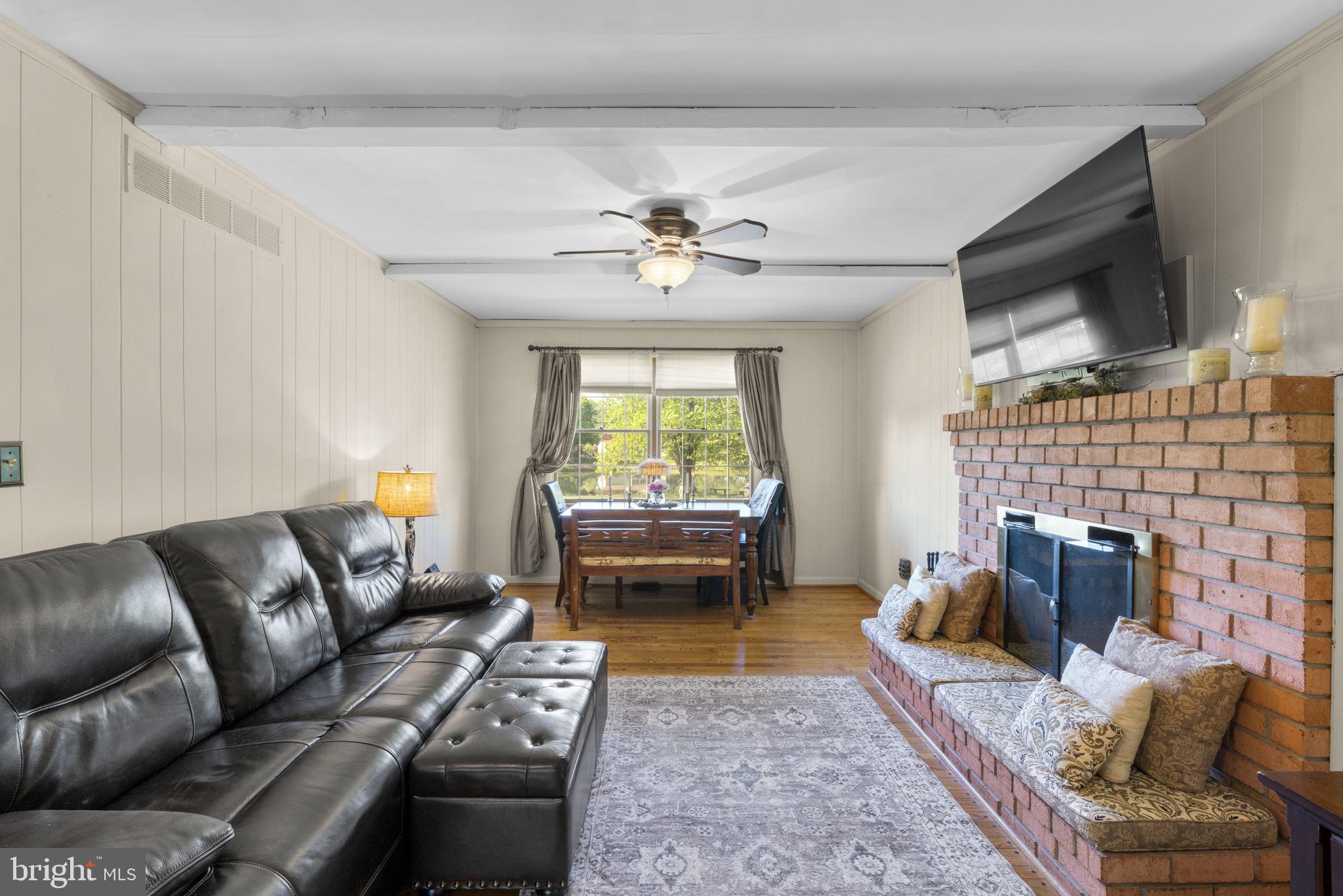 BEAVERBROOK - Residential