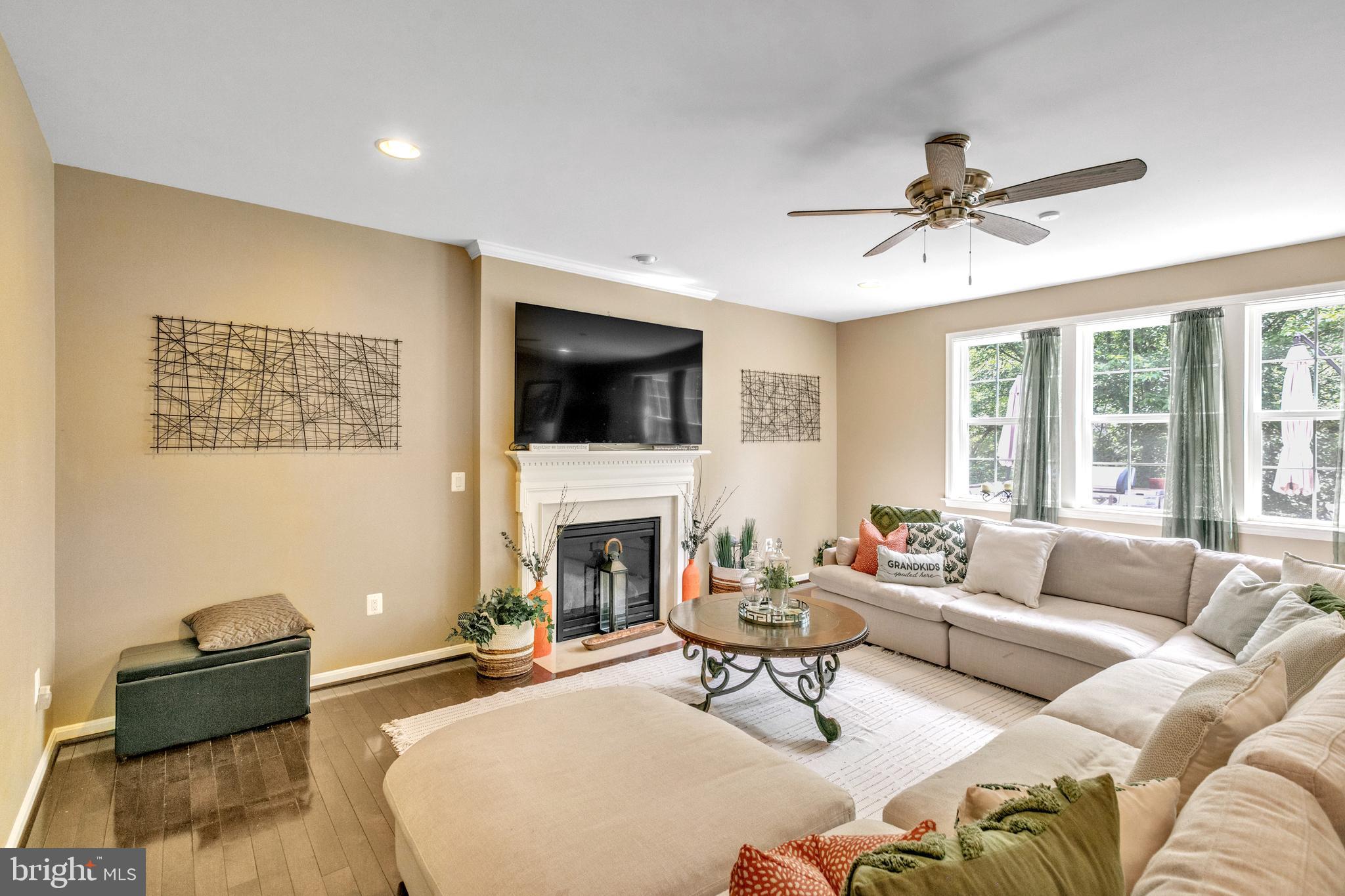 PORT POTOMAC - Residential