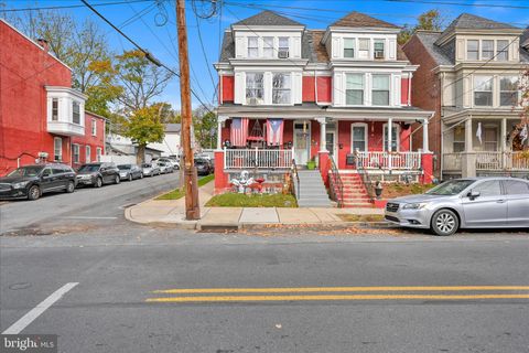 629 E END AVENUE LANCASTER PA 17603