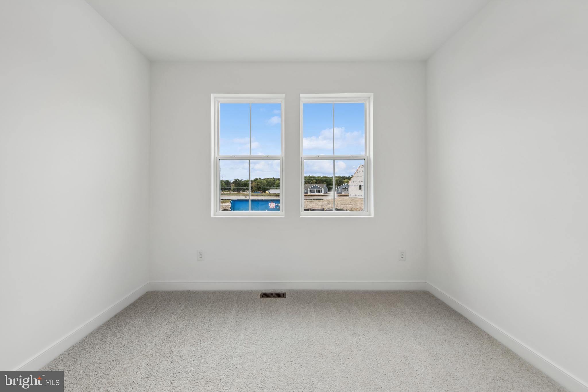 FOUR SEASONS AT HATTERAS HILLS - Residential