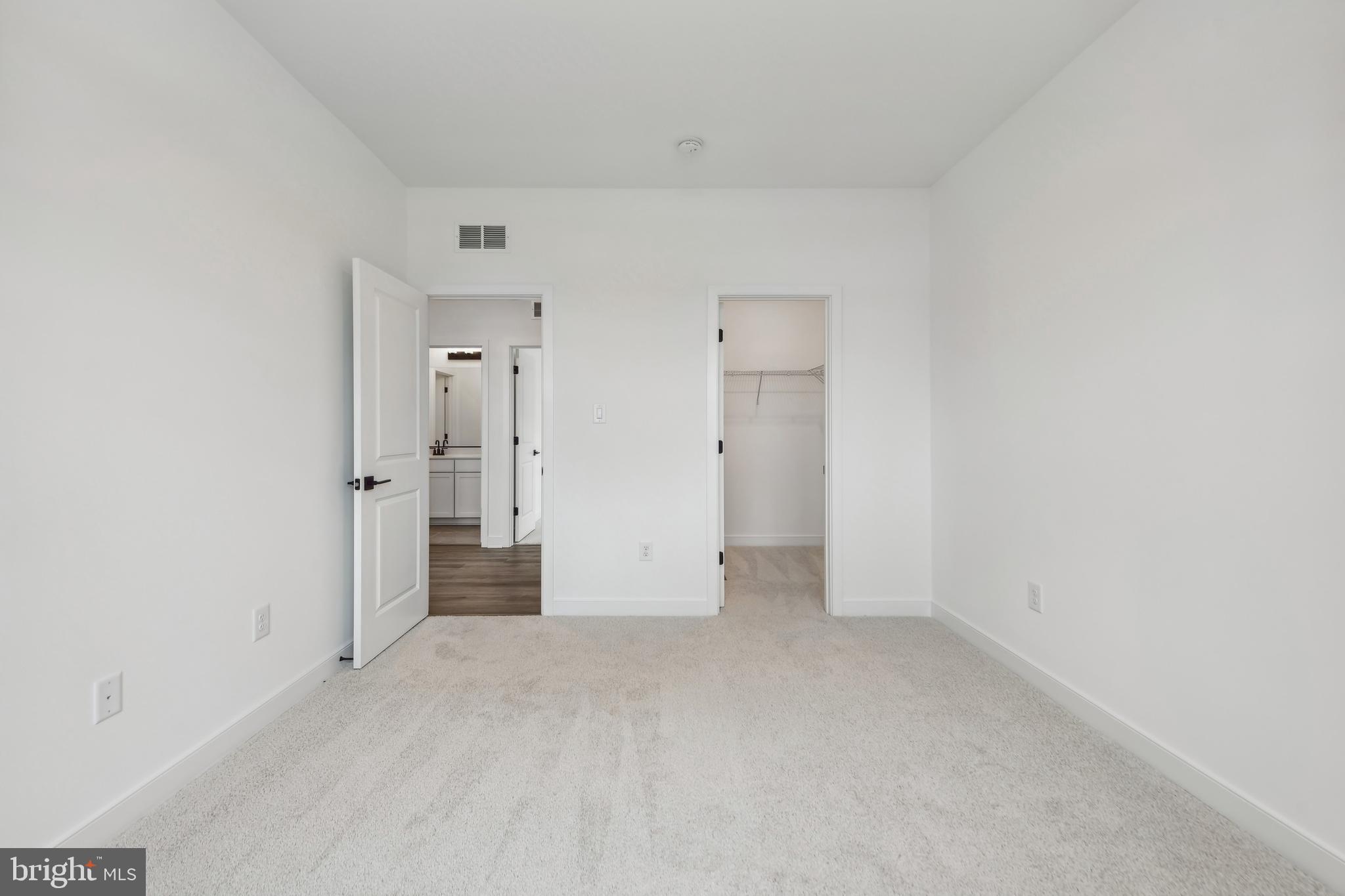 FOUR SEASONS AT HATTERAS HILLS - Residential