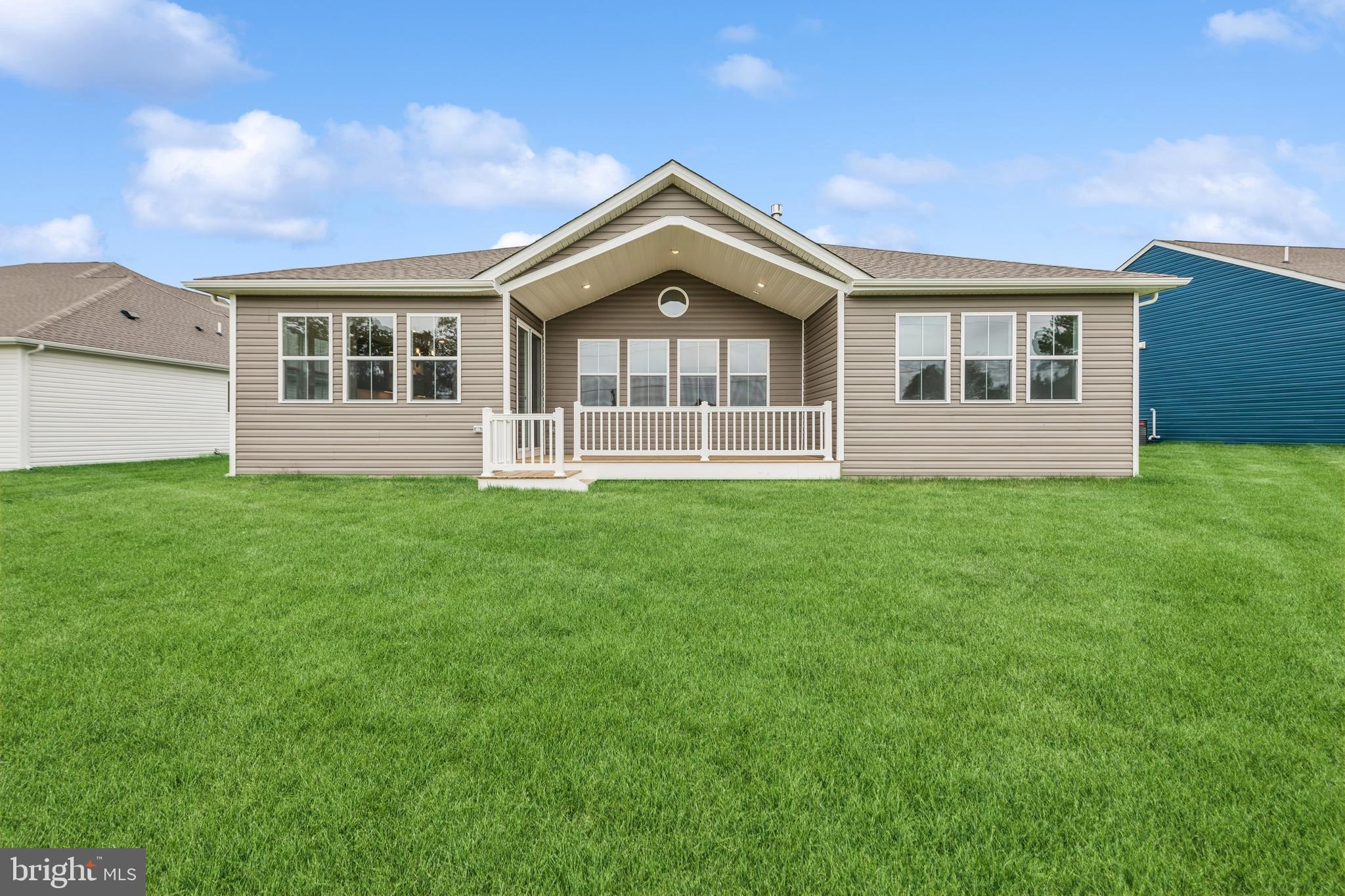 FOUR SEASONS AT HATTERAS HILLS - Residential