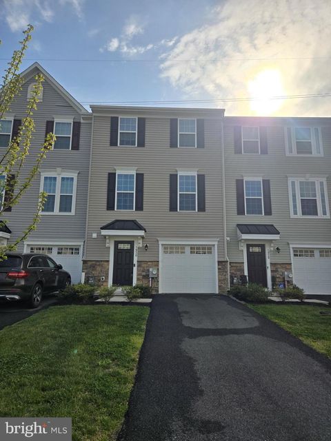 1930 SPEARFISH COURT NEWARK DE 19702