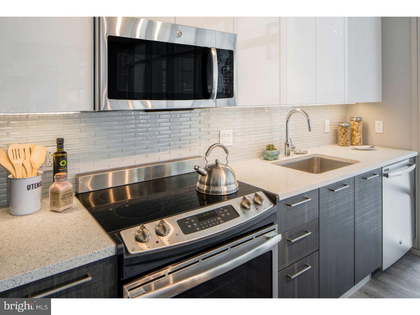 WASHINGTON SQ WEST - Residential Lease