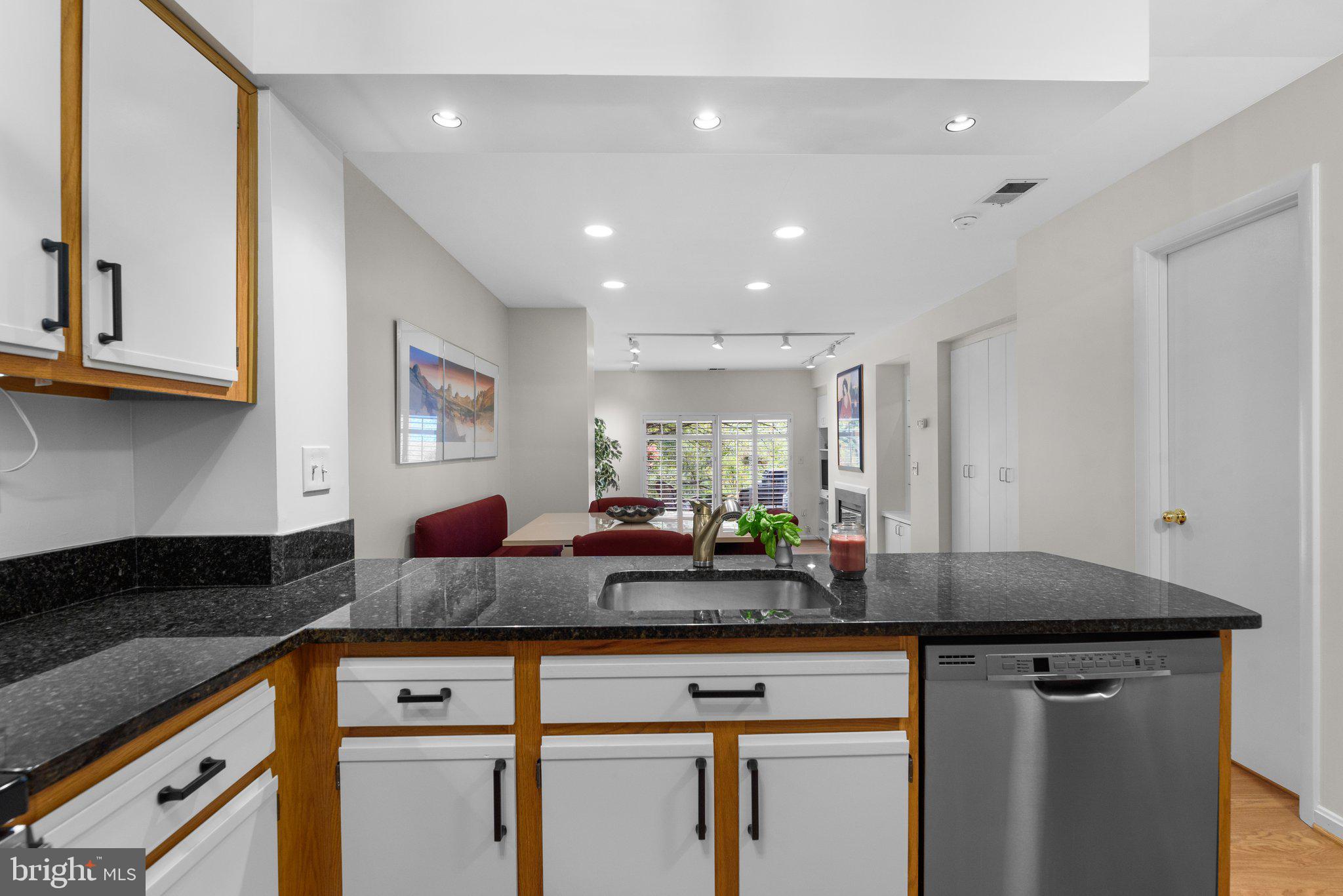 FAIR HILL - Residential