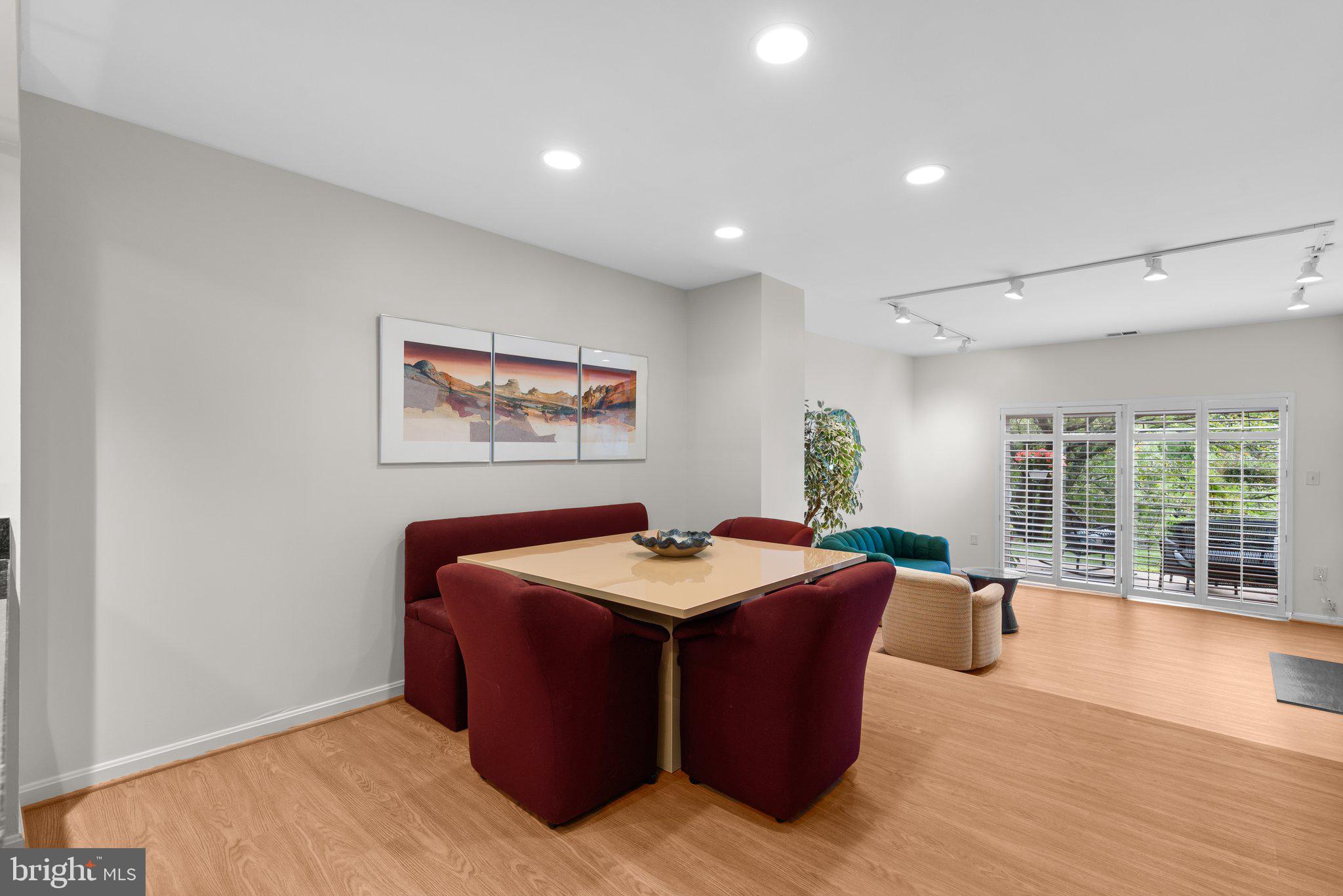 FAIR HILL - Residential