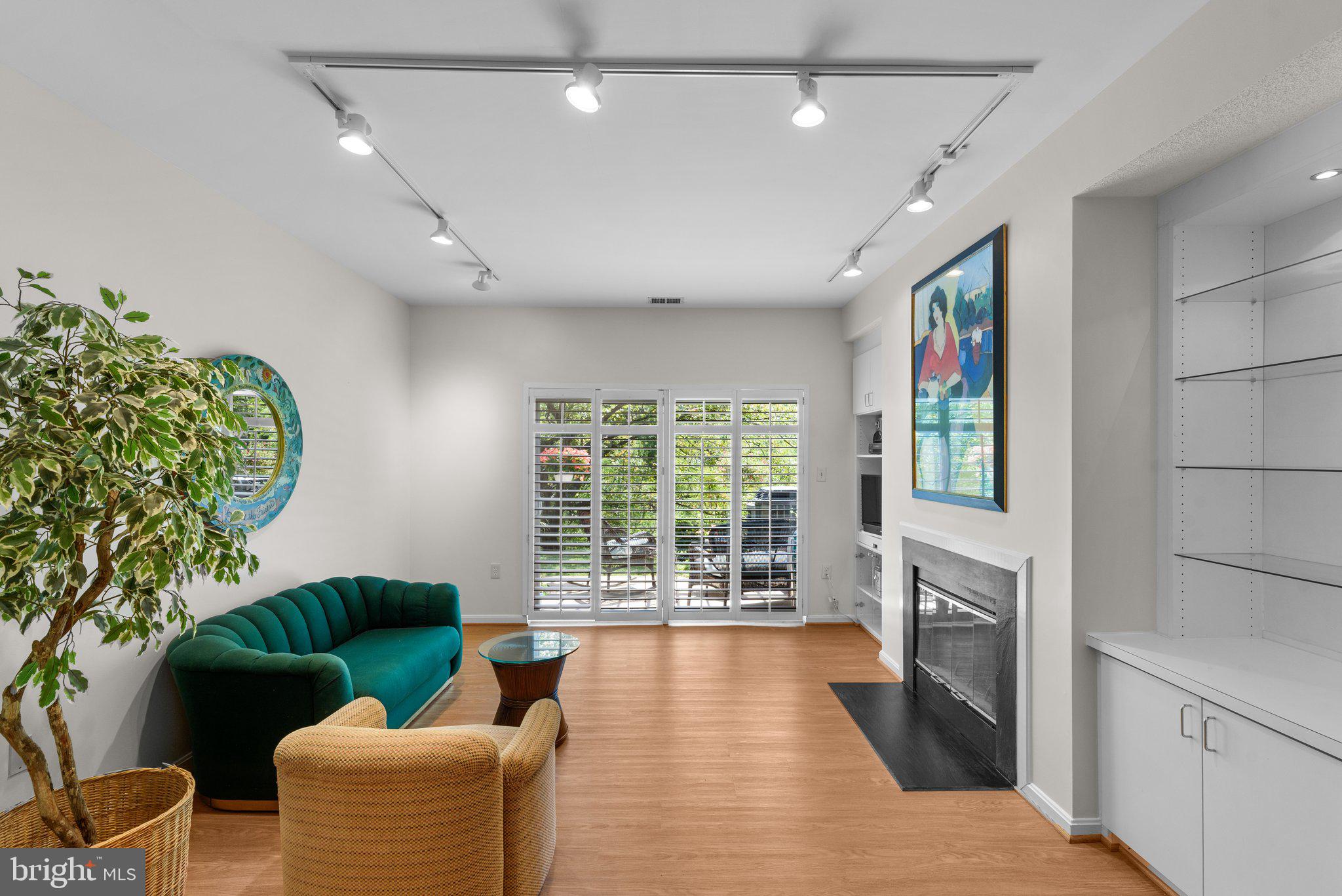 FAIR HILL - Residential