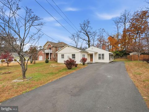 7122 WESTMORELAND ROAD FALLS CHURCH VA 22042