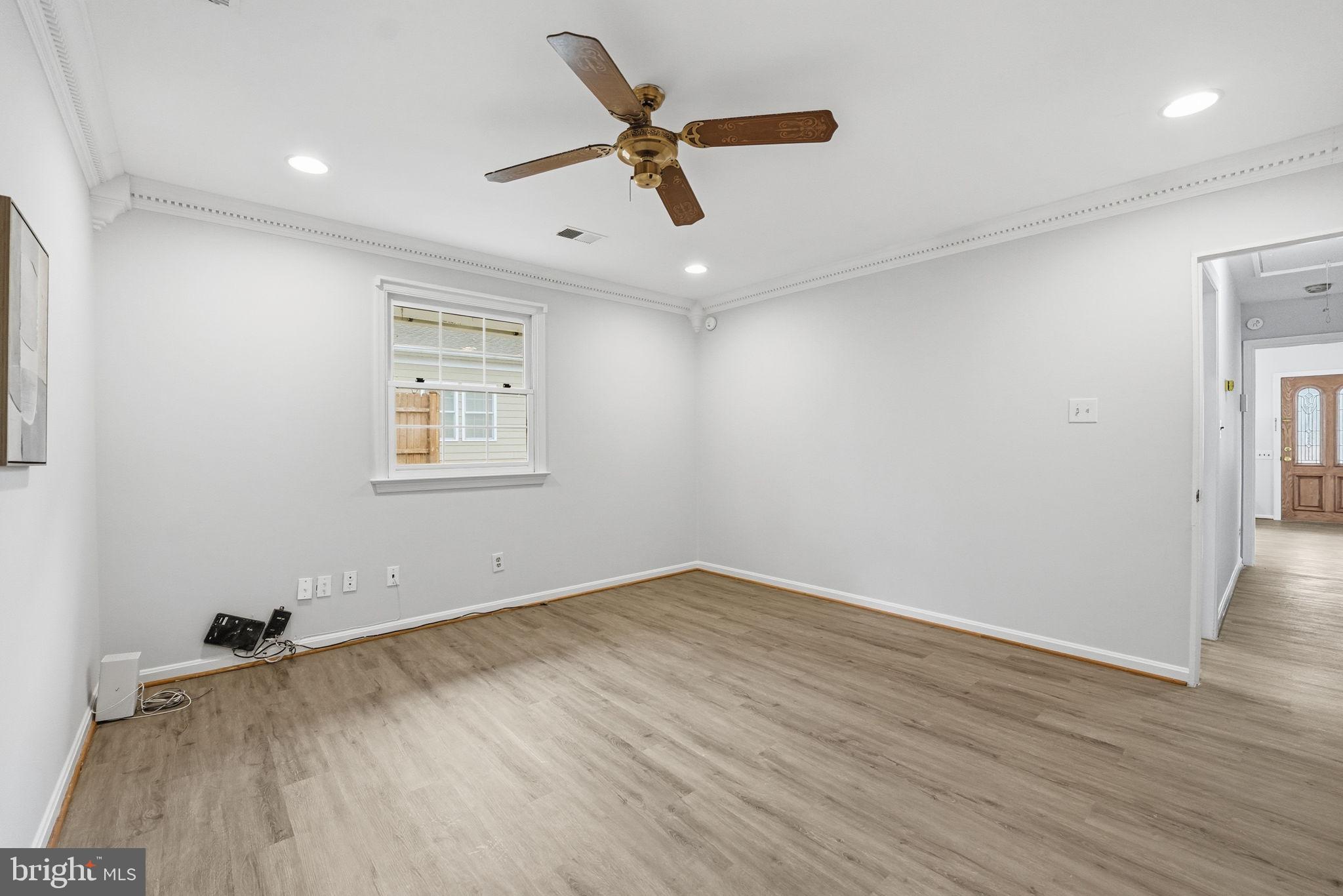 WOODLEY - Residential