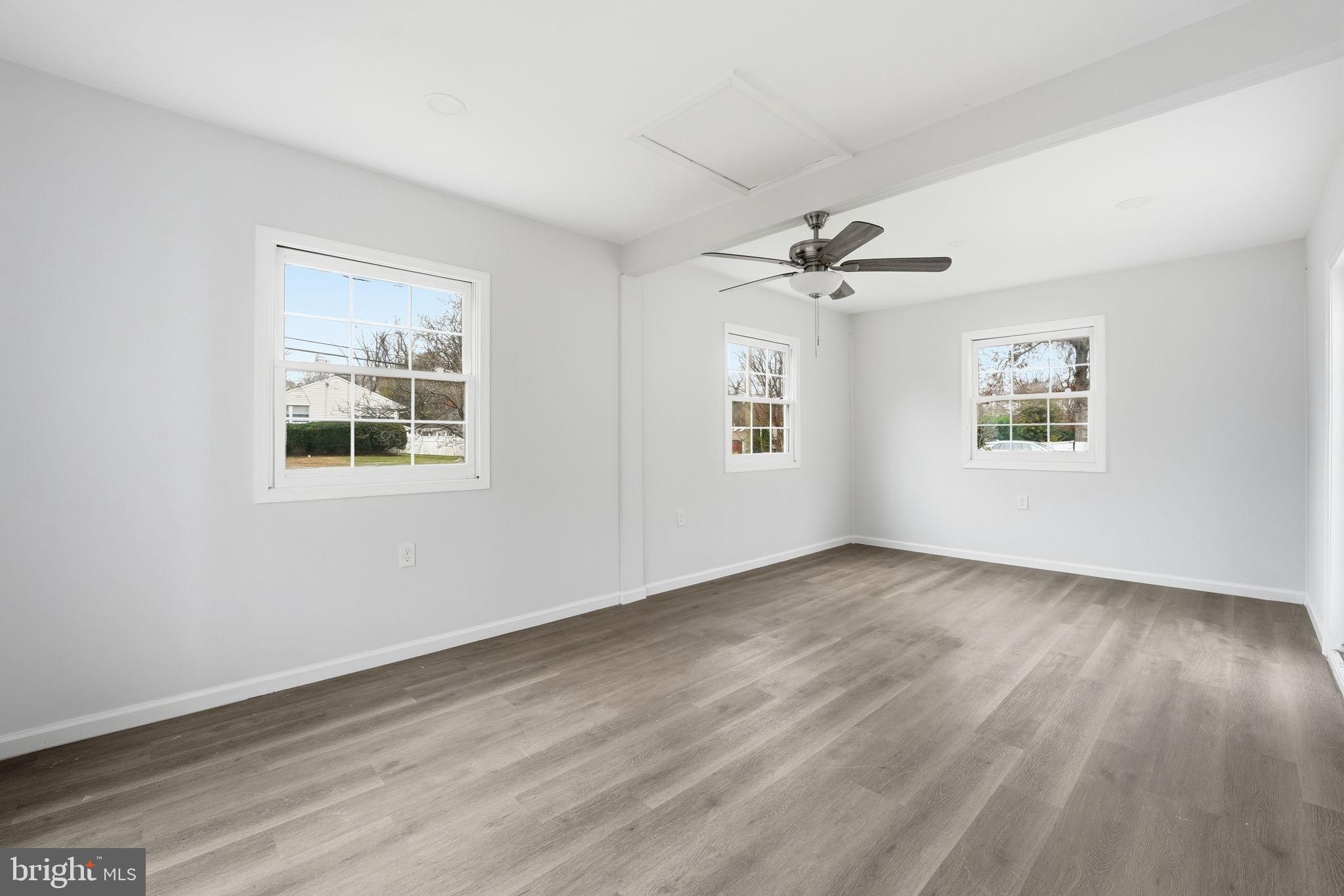 WOODLEY - Residential