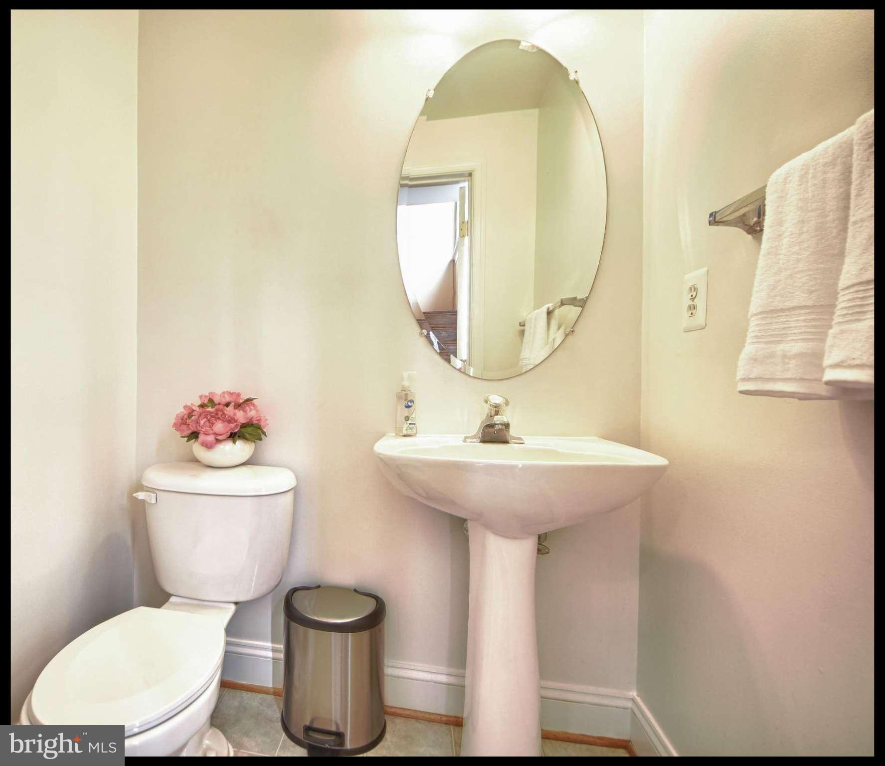 RIVER OAKS - Residential