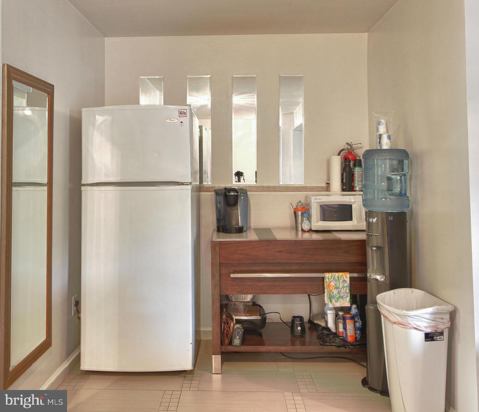 RIVER OAKS - Residential