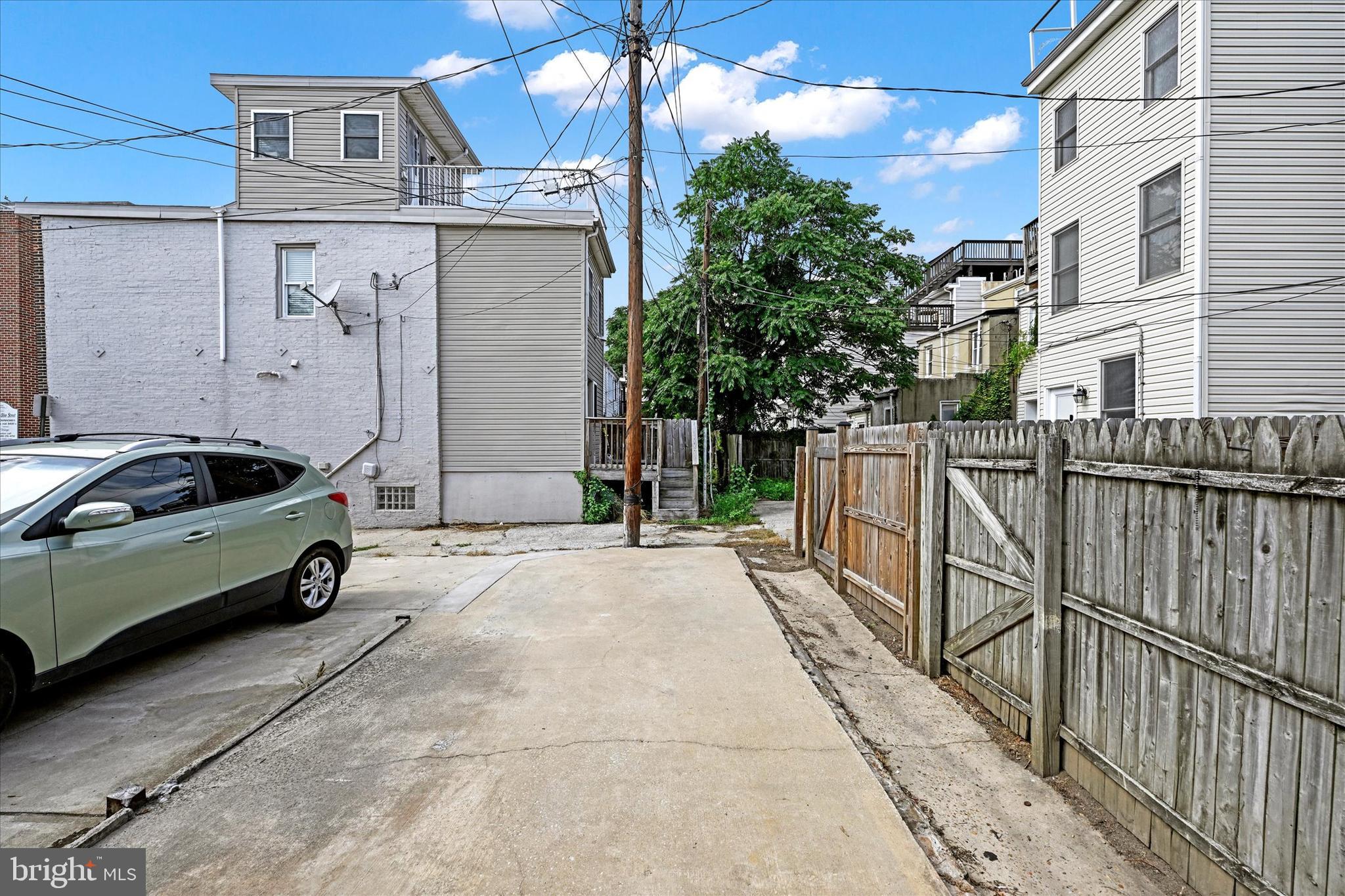 SOUTH BALTIMORE - Residential
