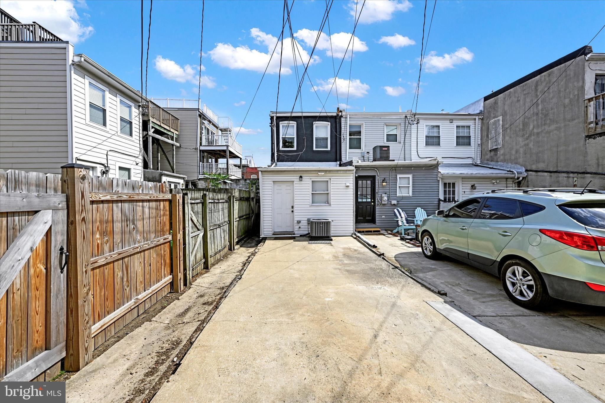 SOUTH BALTIMORE - Residential