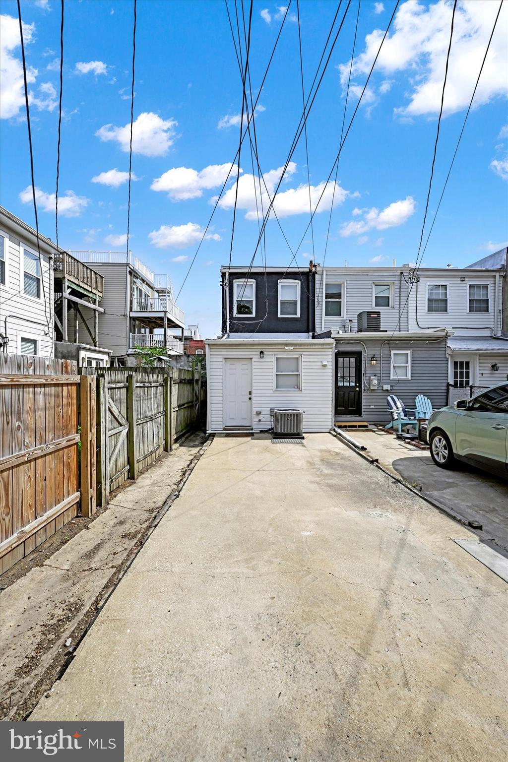 SOUTH BALTIMORE - Residential
