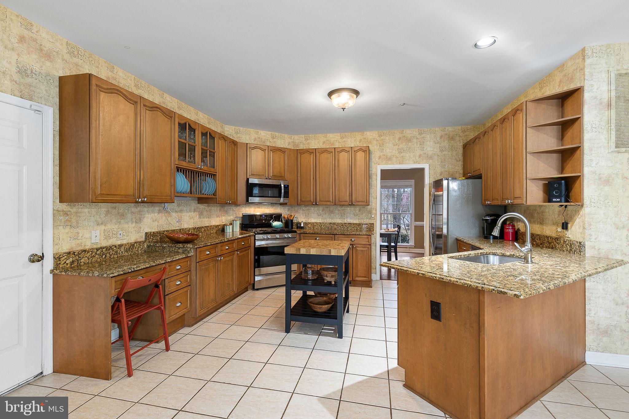 SEVEN LAKES - Residential