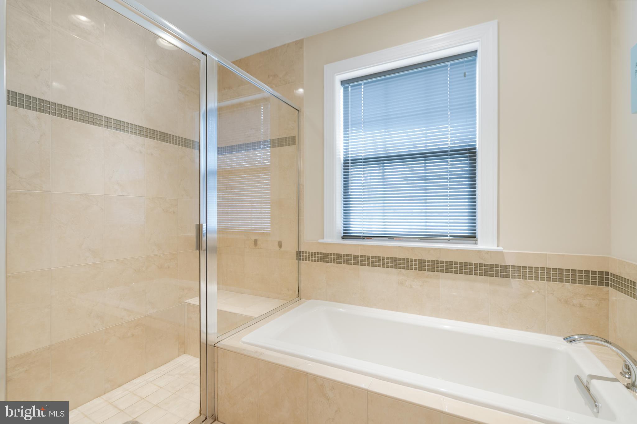 DEVONSHIRE - Residential Lease