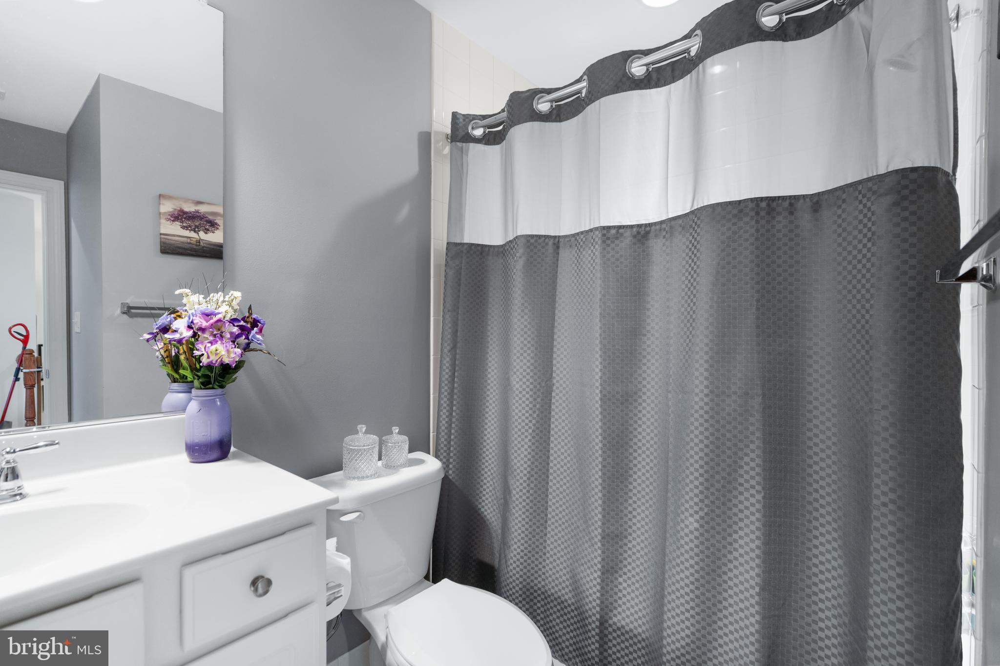 DEVONSHIRE - Residential Lease