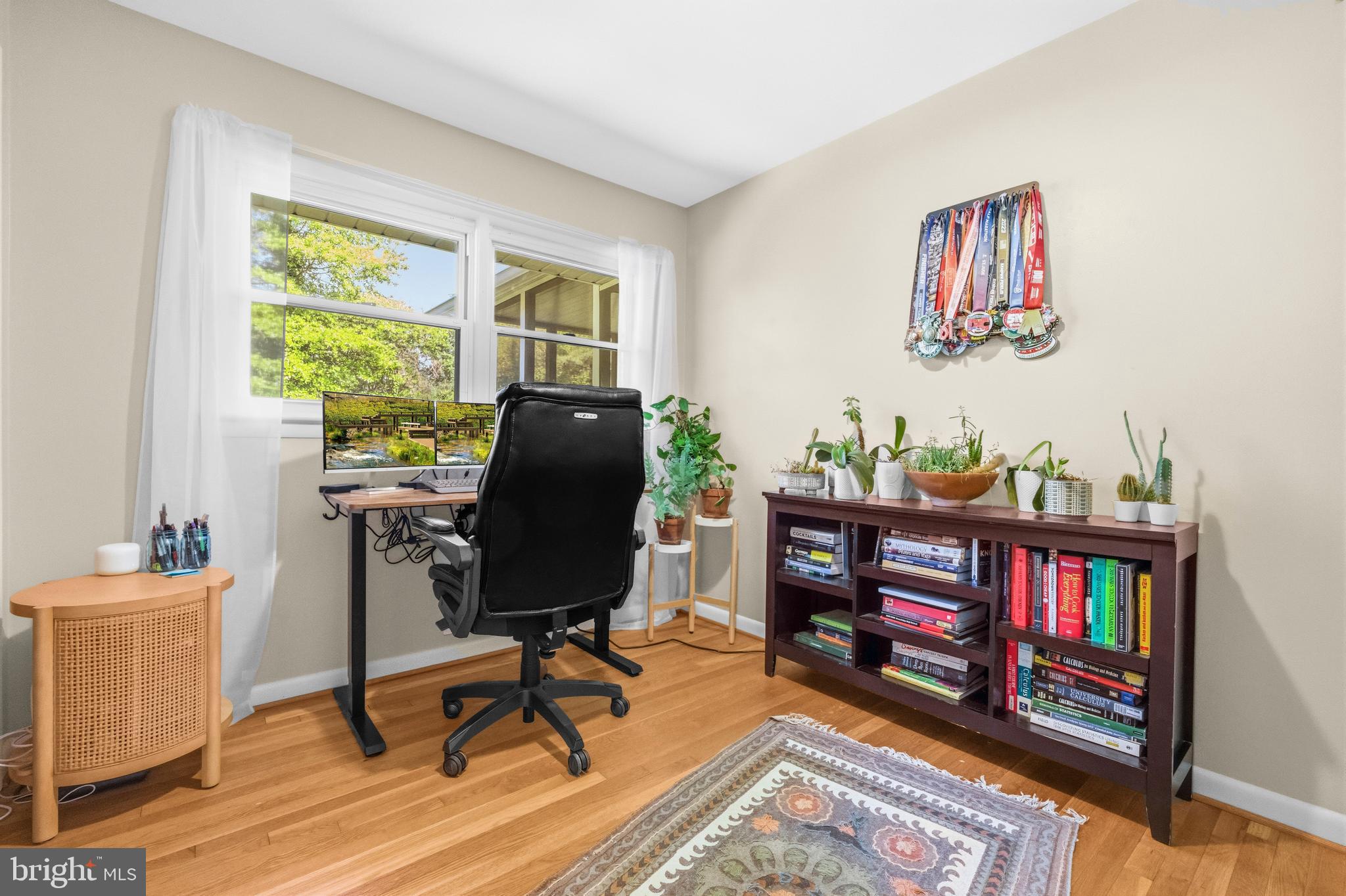 COLLEGE PARK WOODS - Residential
