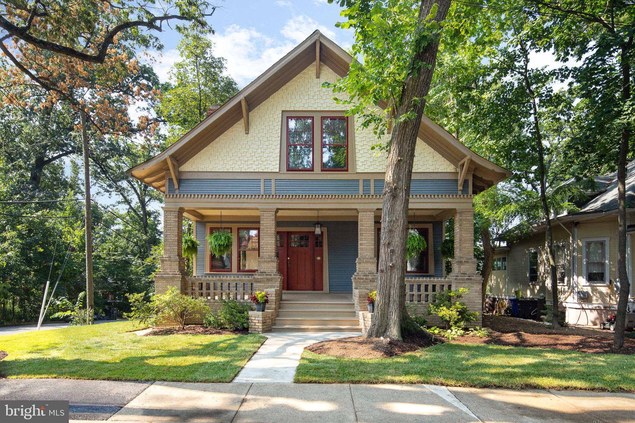 MAYWOOD - Residential