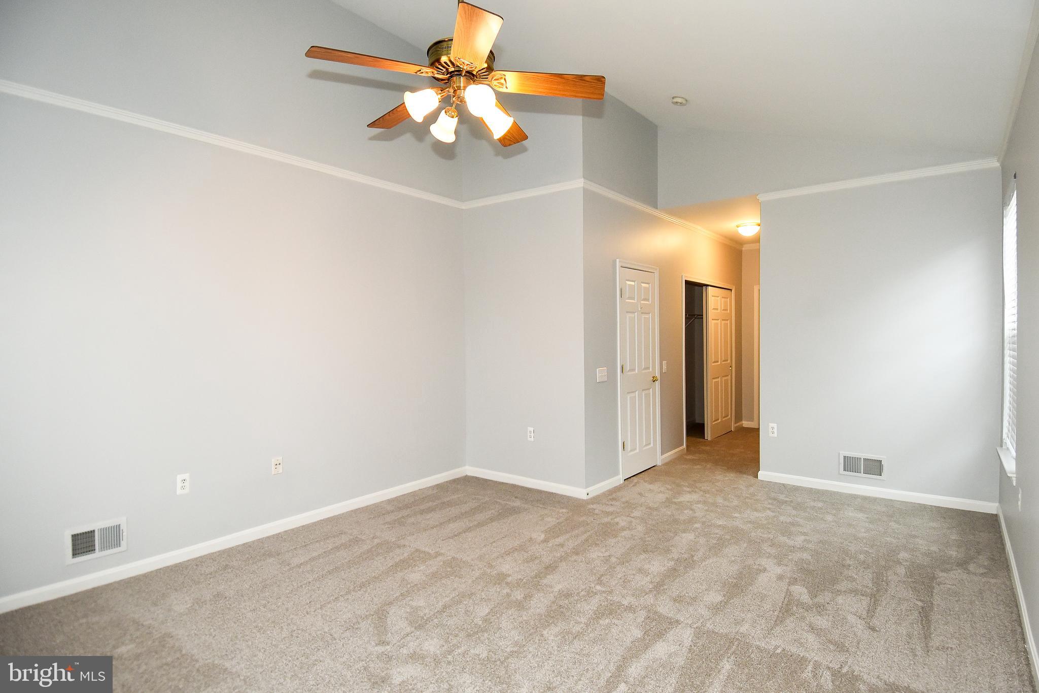 FOUR SEASONS IN HISTORIC VIRGINIA - Residential Lease