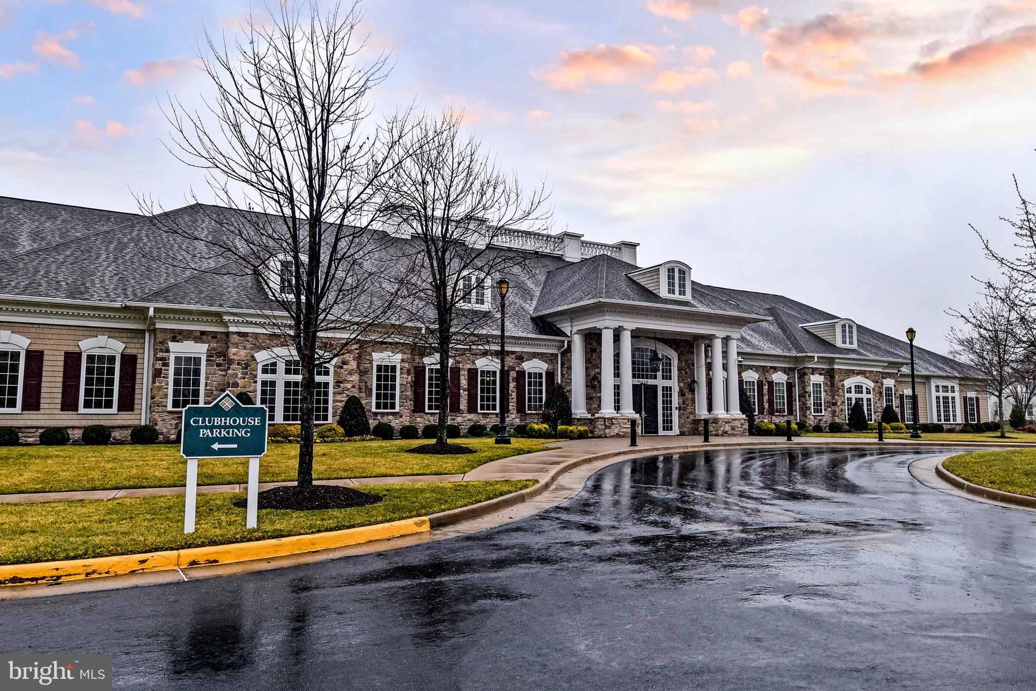 FOUR SEASONS IN HISTORIC VIRGINIA - Residential Lease