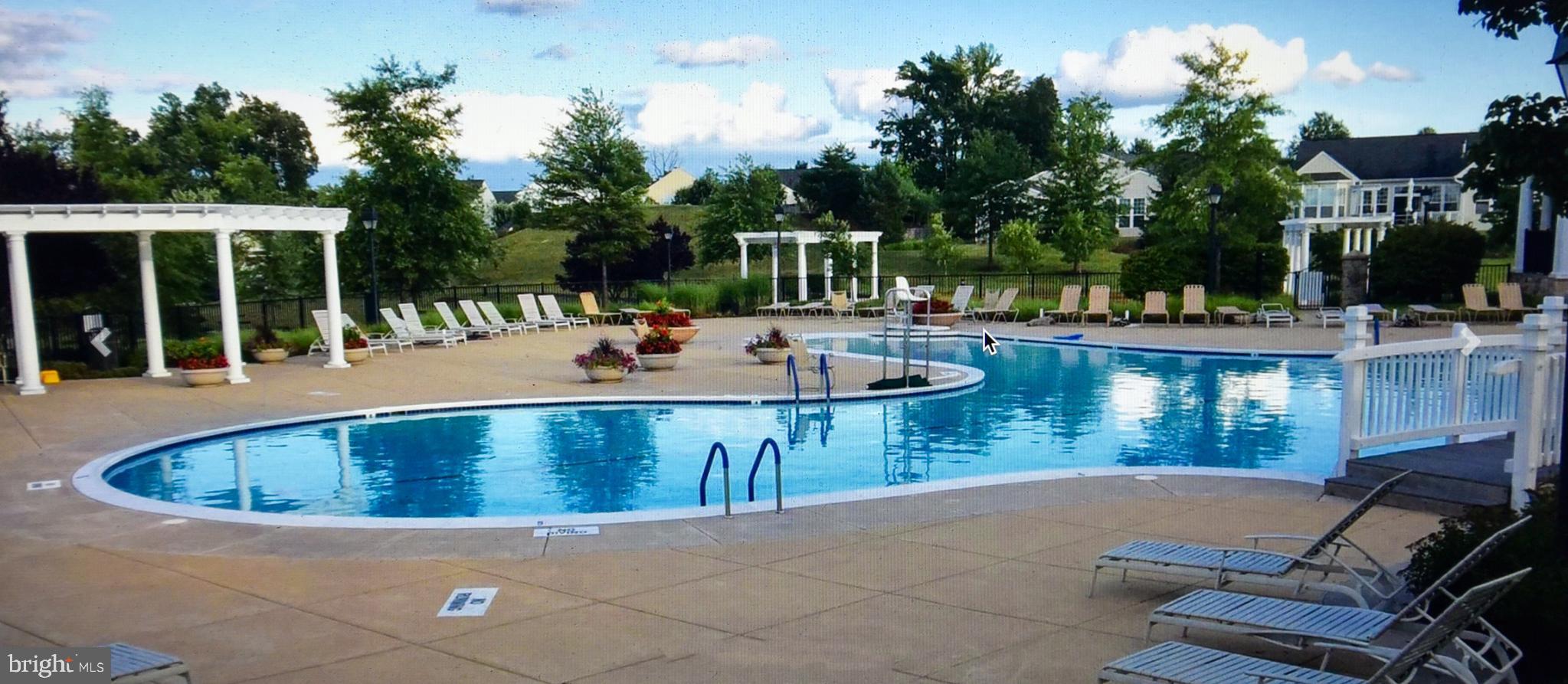 FOUR SEASONS IN HISTORIC VIRGINIA - Residential Lease