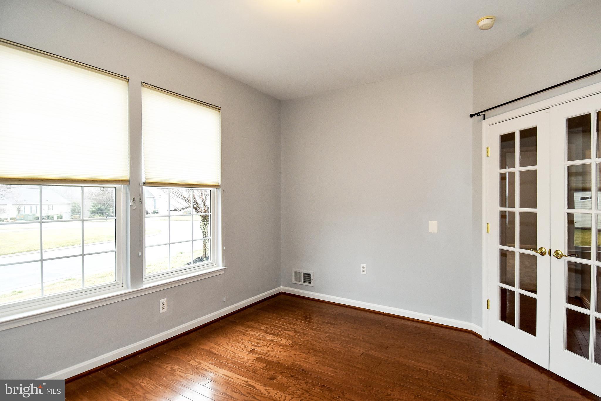 FOUR SEASONS IN HISTORIC VIRGINIA - Residential Lease