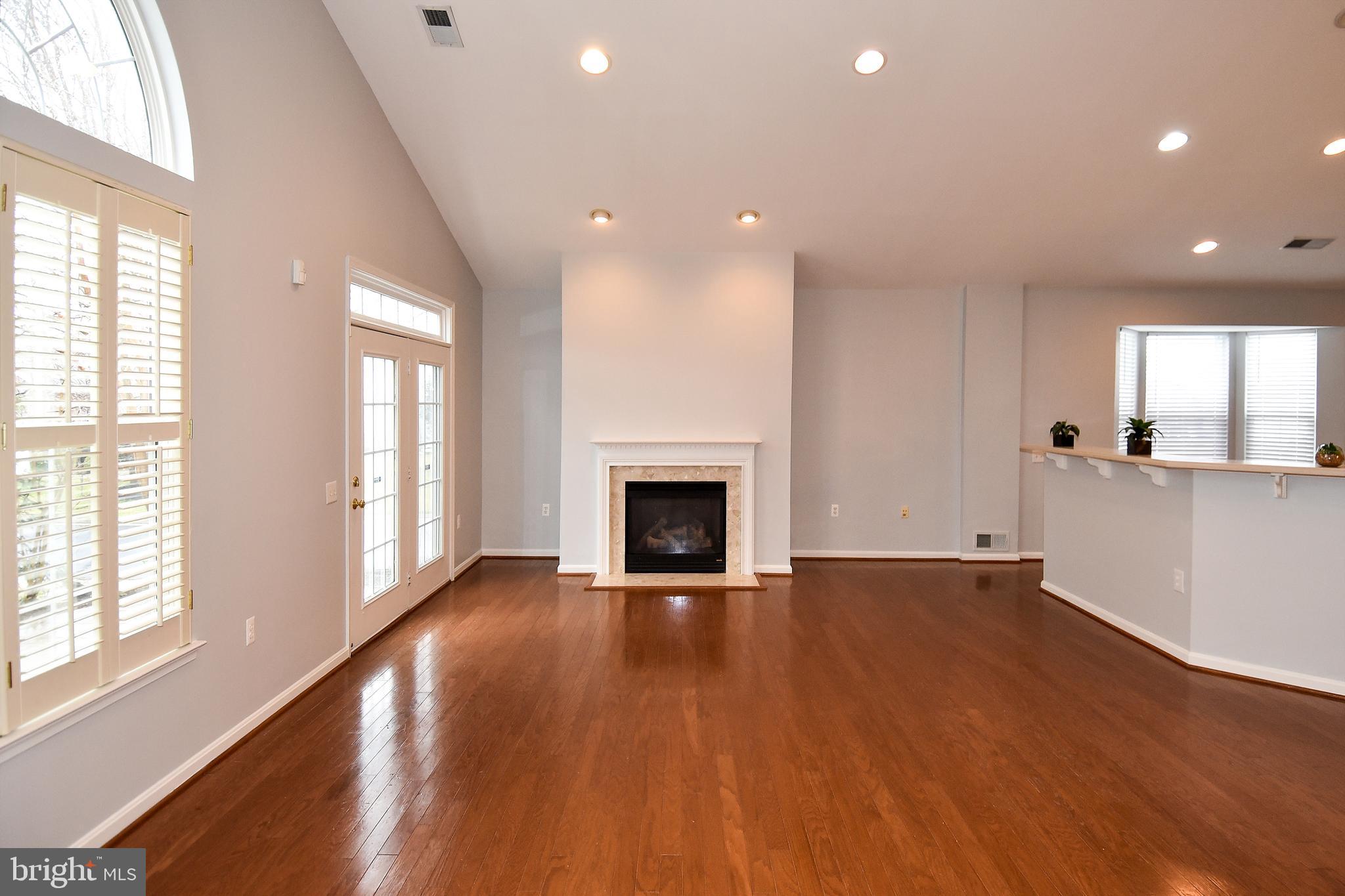 FOUR SEASONS IN HISTORIC VIRGINIA - Residential Lease