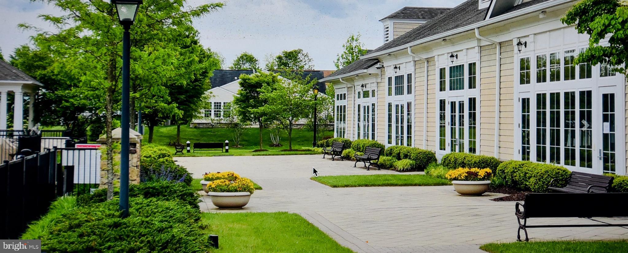 FOUR SEASONS IN HISTORIC VIRGINIA - Residential Lease